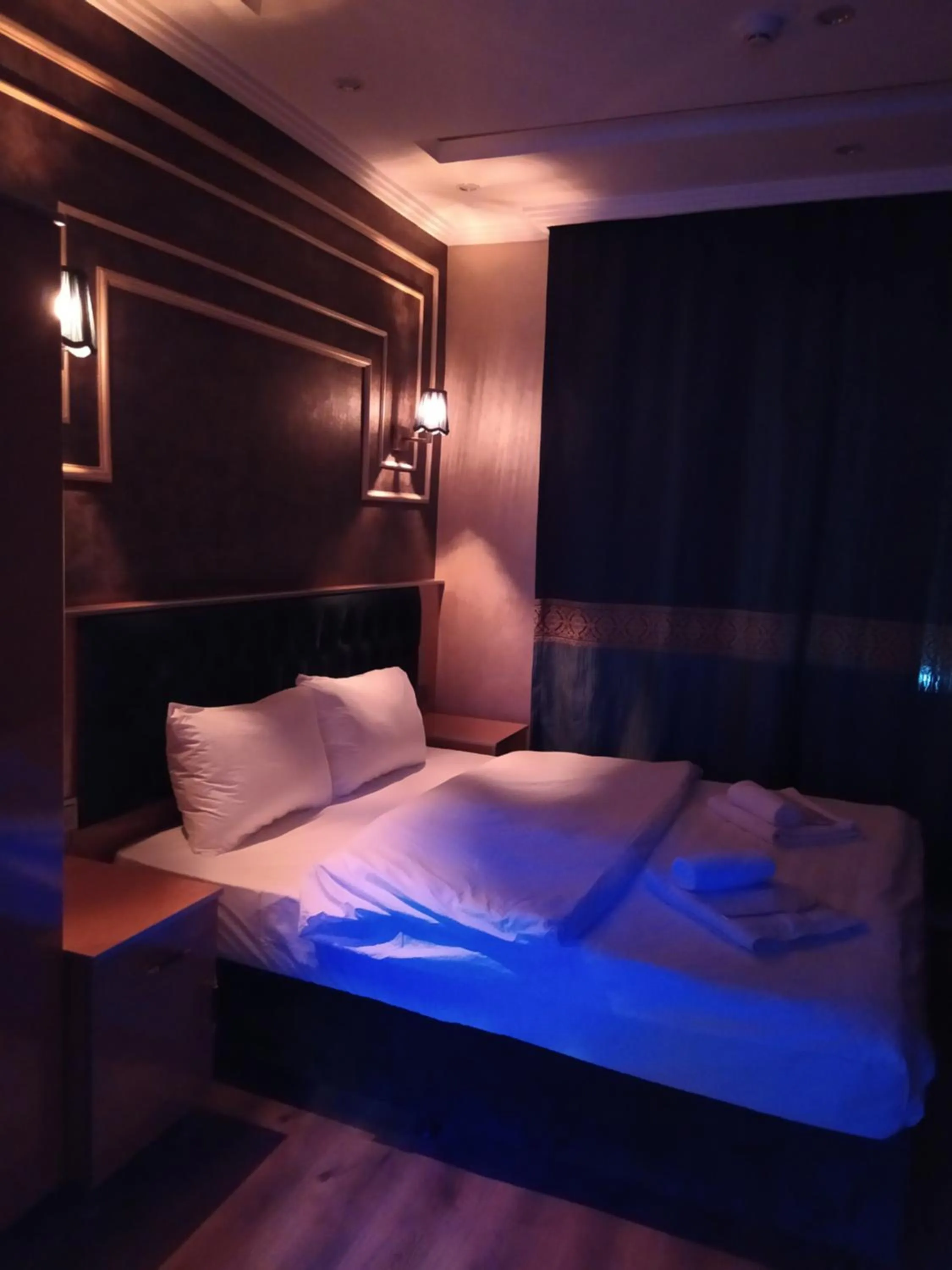 Bed in BoNaMi Hotel