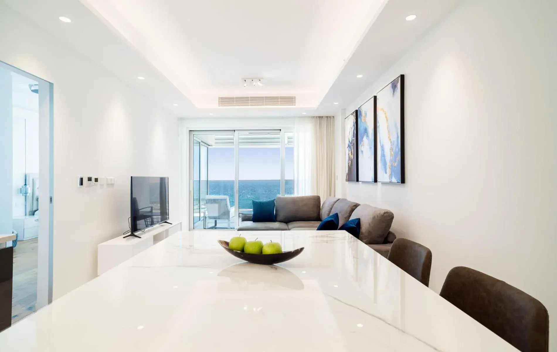 Two Bedroom Luxury Apartment 6E in The Tower at St Raphael Resort Two Bedroom Luxury Apartment 6E in The Tower at St Raphael Resort