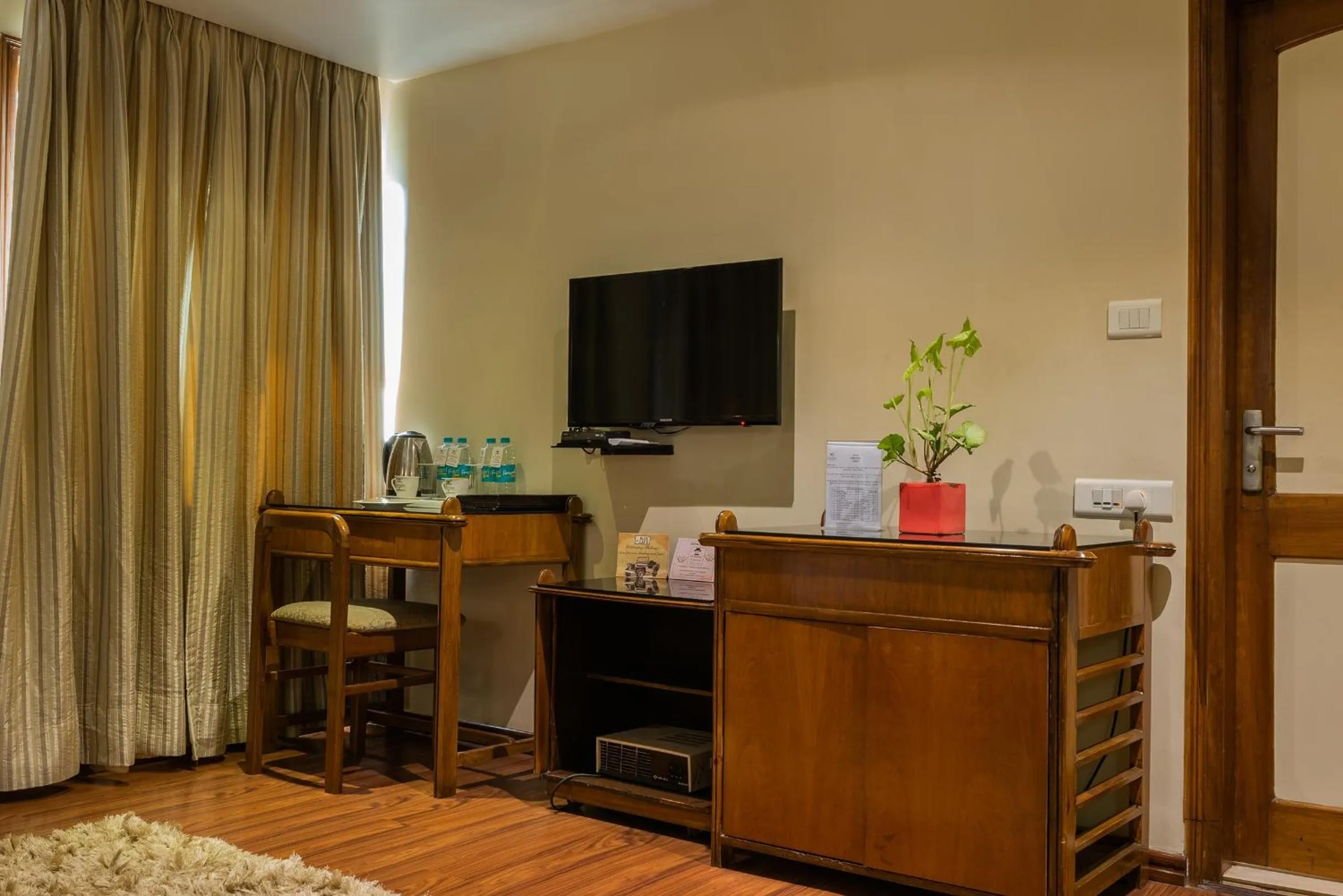 TV and multimedia in Hotel Polo Towers Shillong