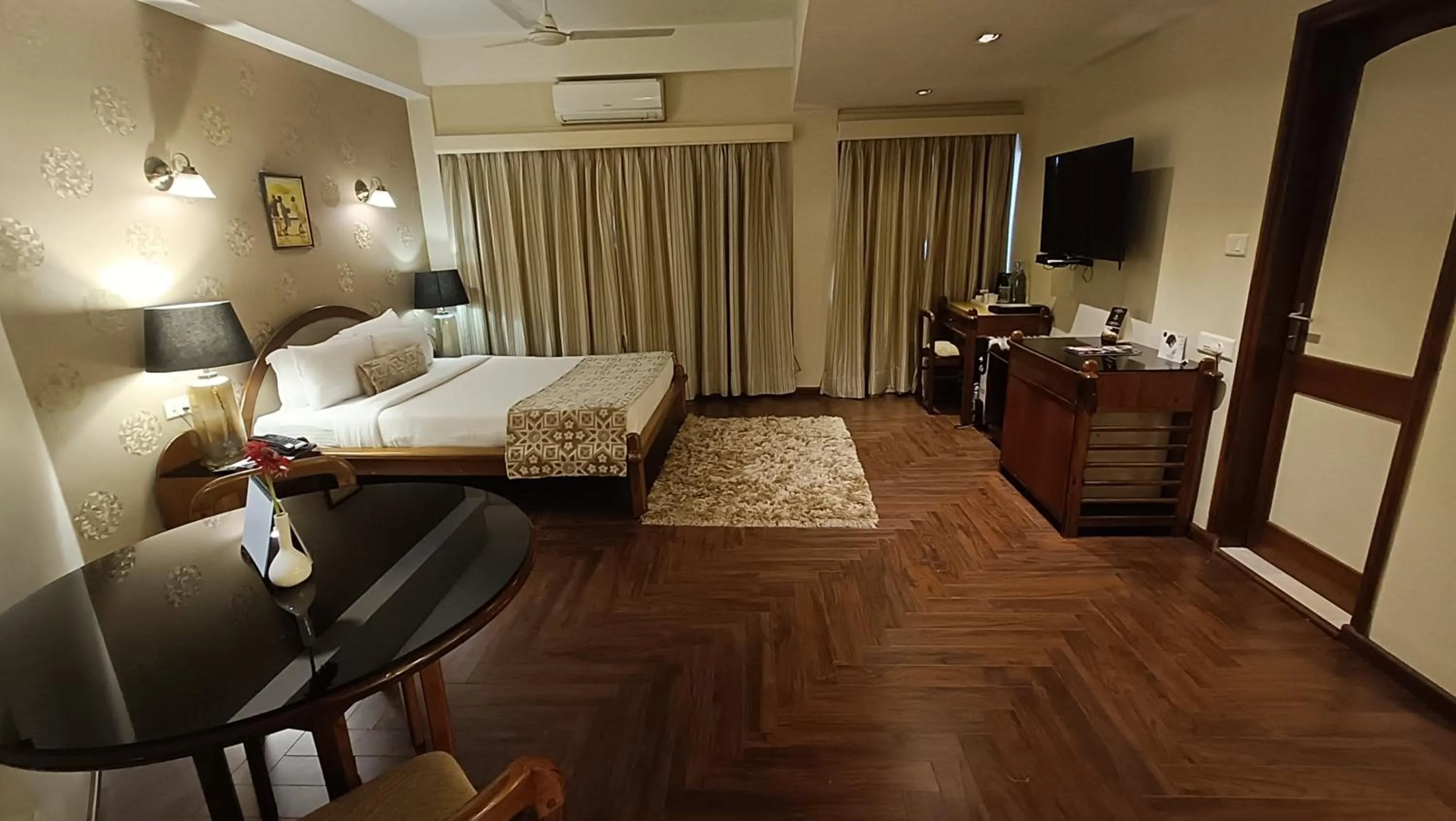 Bed in Hotel Polo Towers Shillong