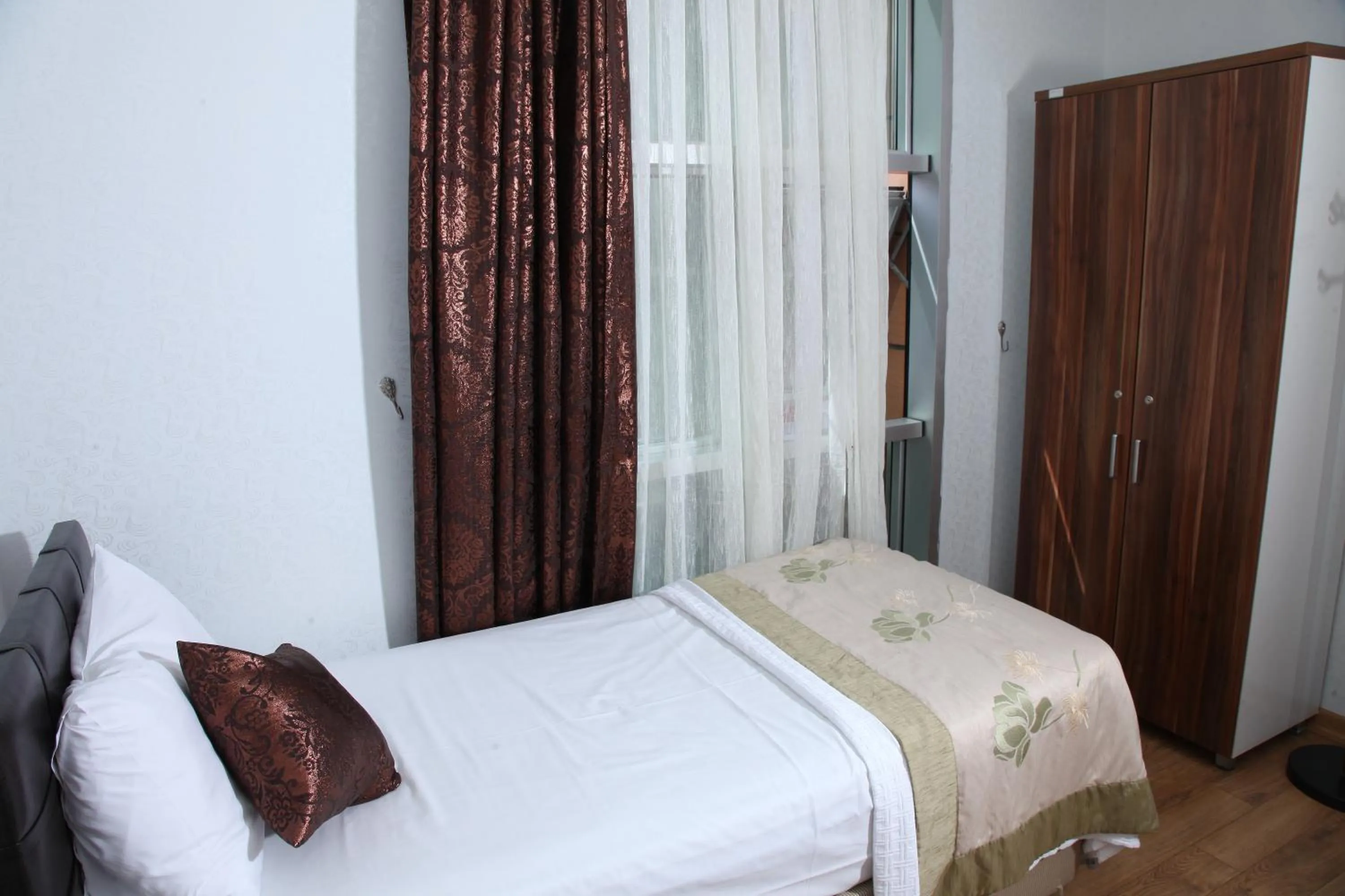 Bed in garden hill hotel