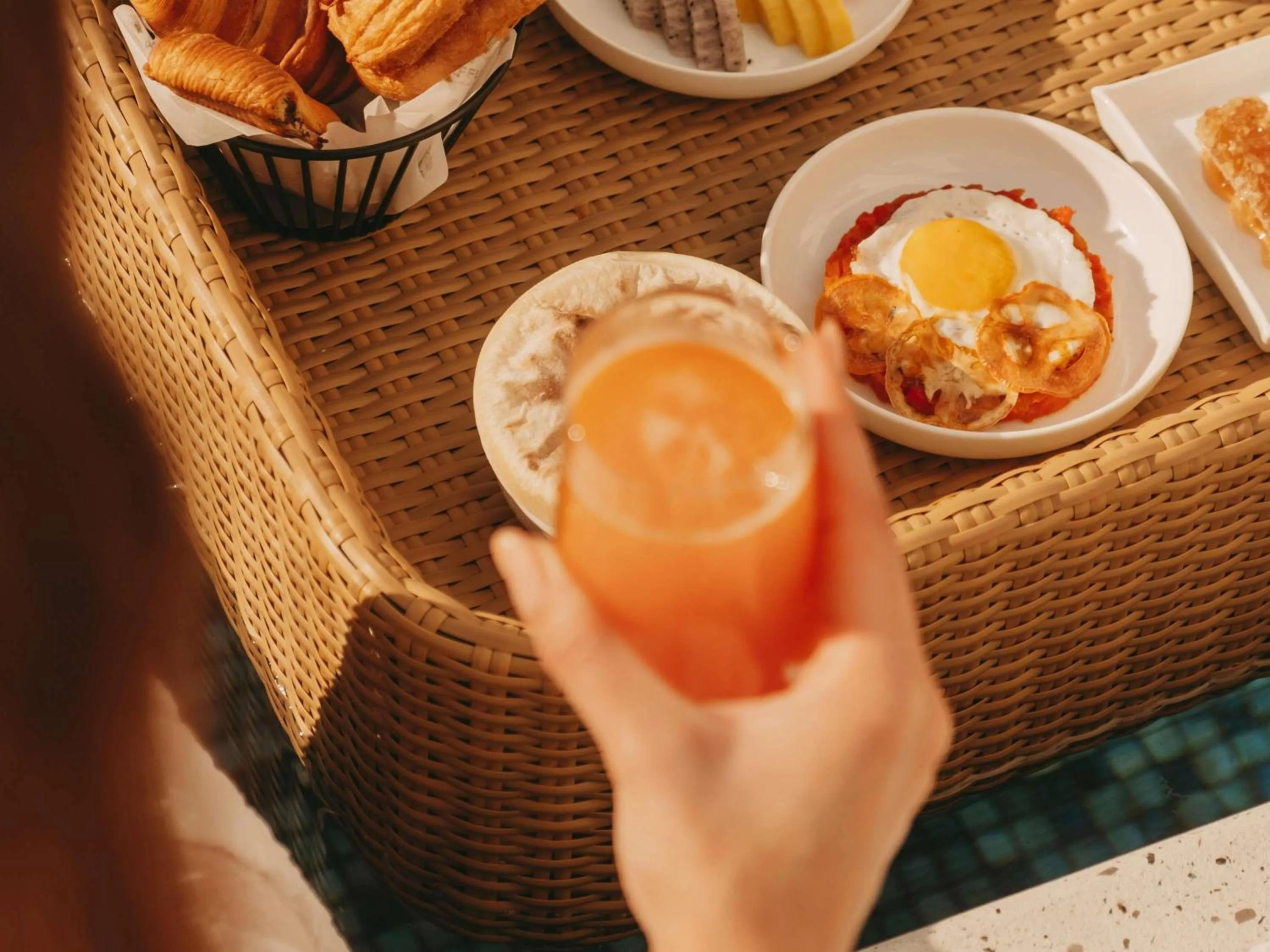 Breakfast in Raffles Al Areen Palace Bahrain