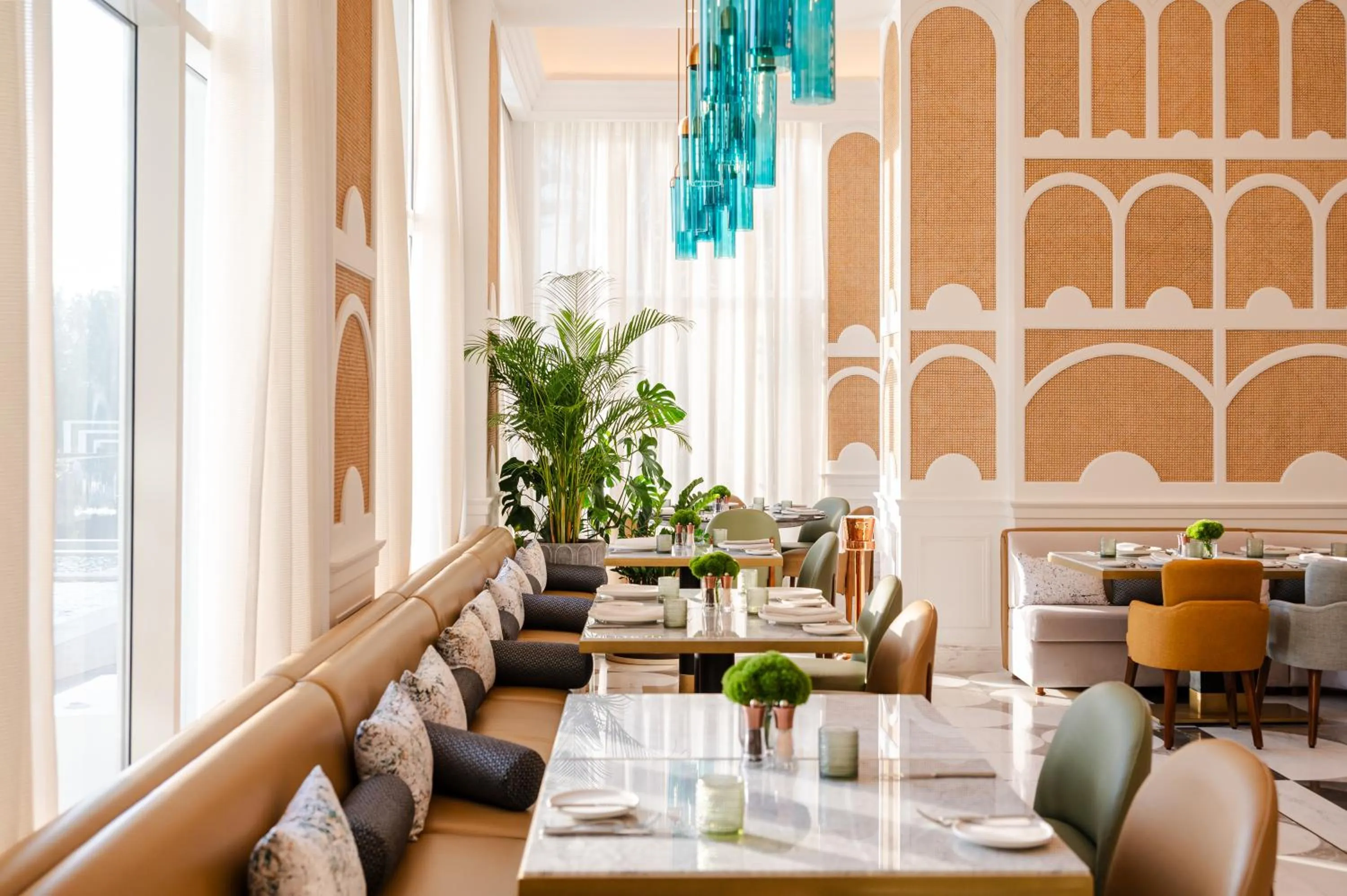 Restaurant/places to eat in Raffles Al Areen Palace Bahrain