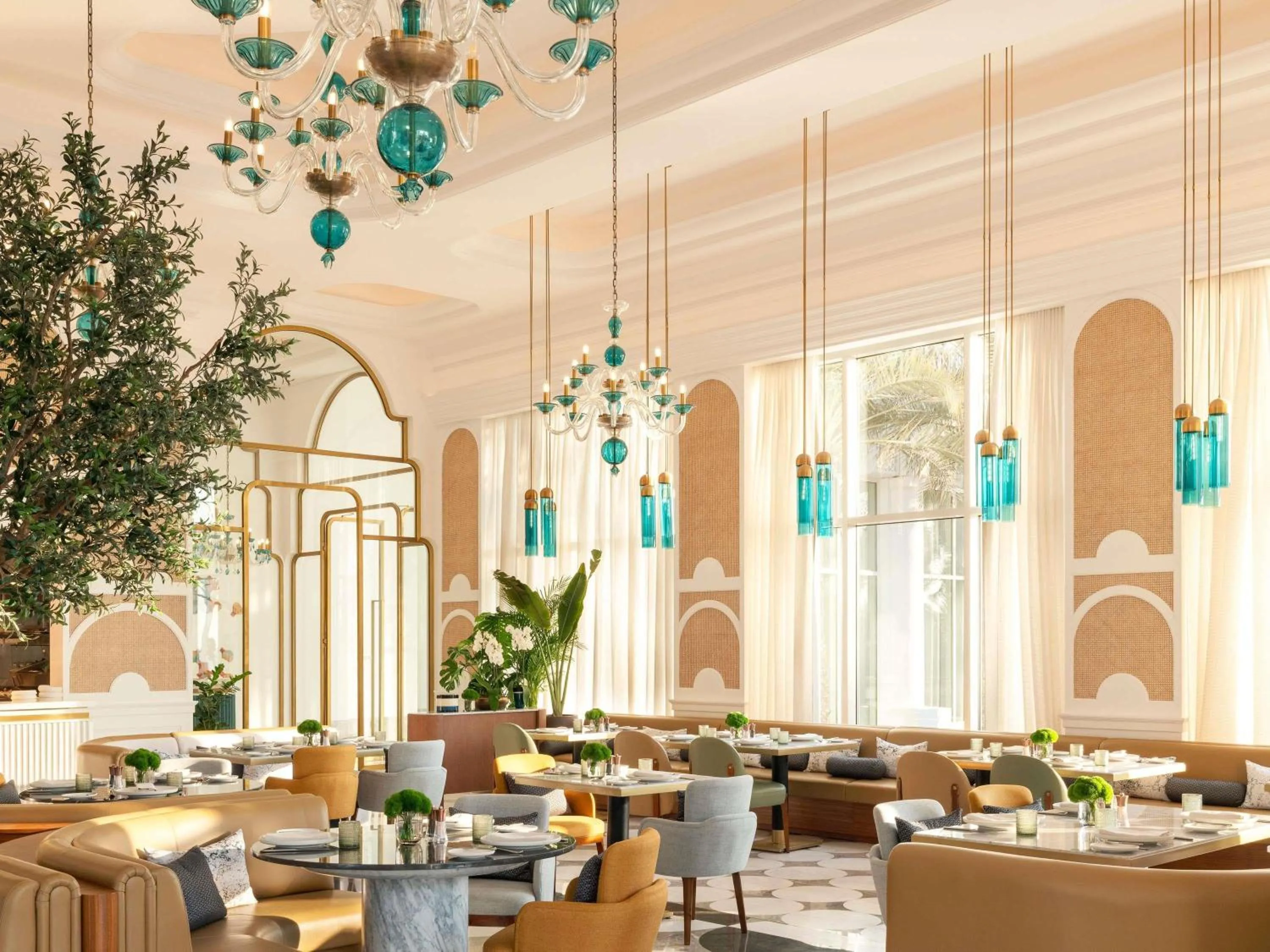 Restaurant/places to eat in Raffles Al Areen Palace Bahrain