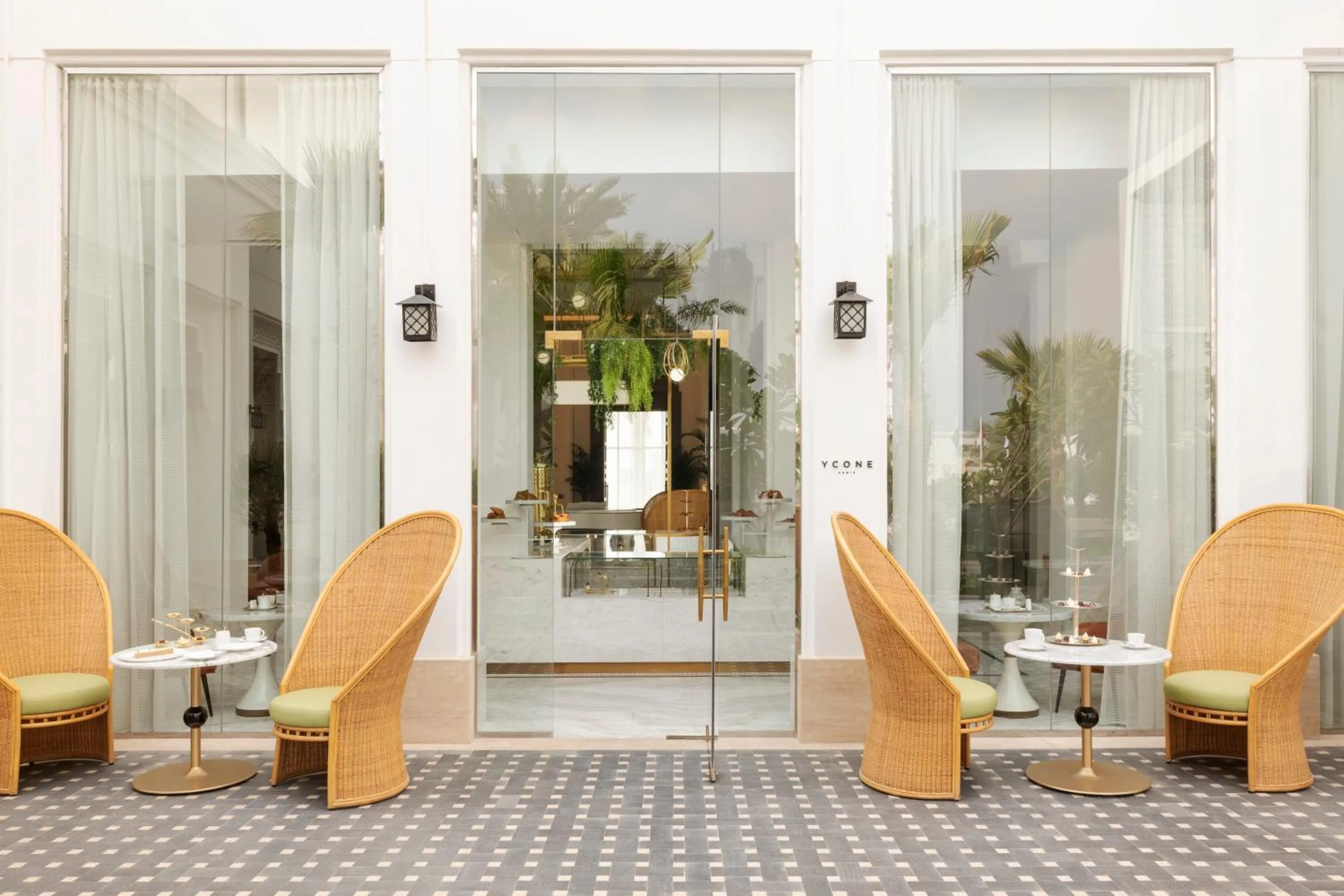 Restaurant/places to eat in Raffles Al Areen Palace Bahrain