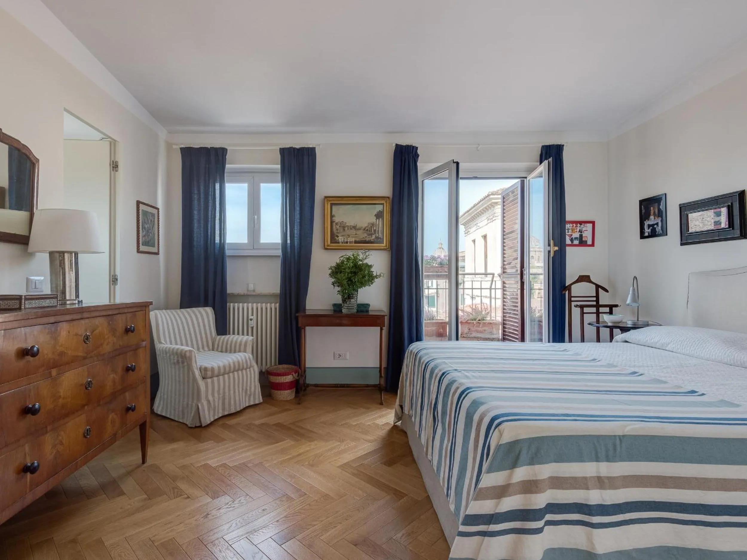 Bed in Piazza Lovatelli Luxury Penthouse