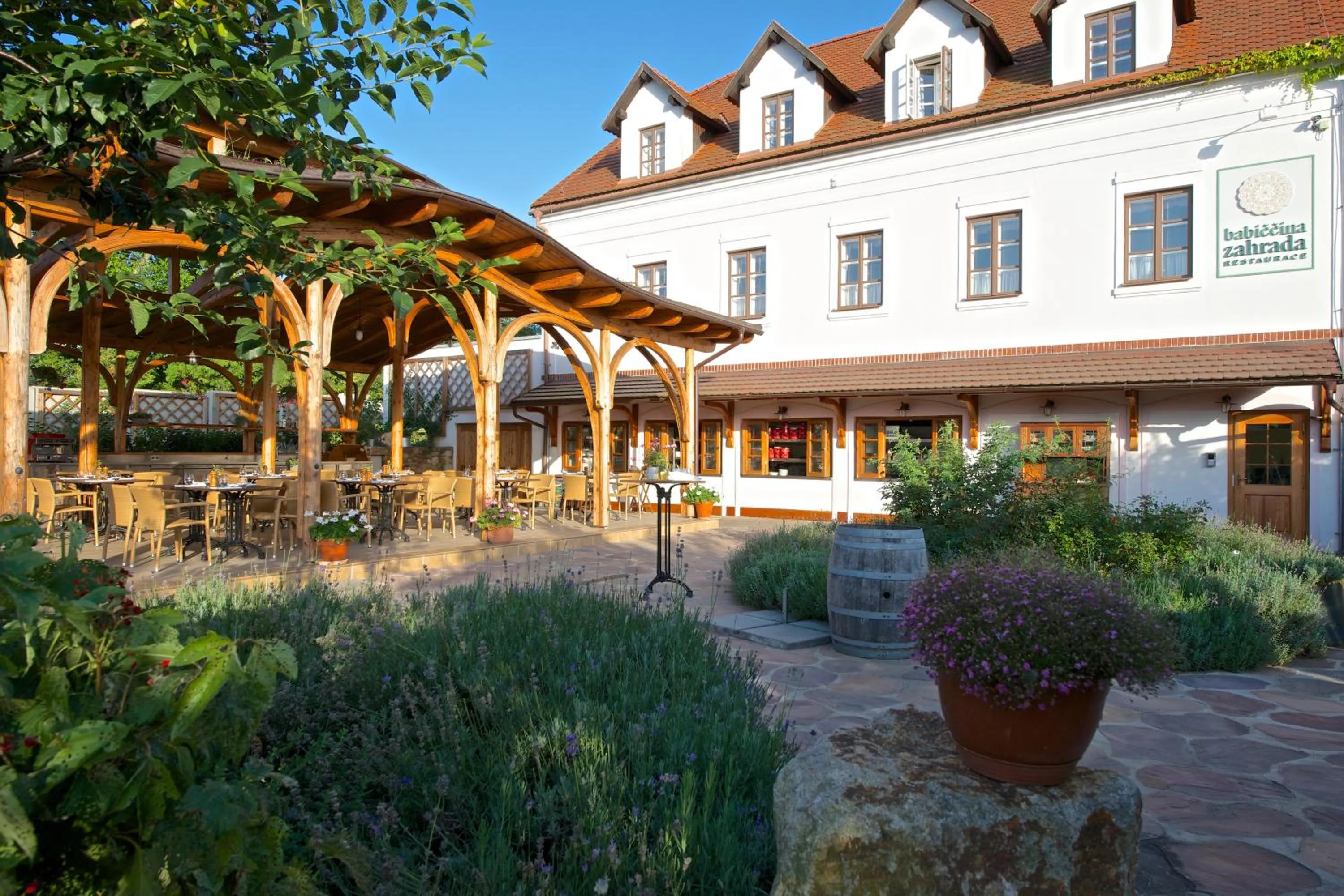 Babiččina Zahrada Penzion & Restaurant