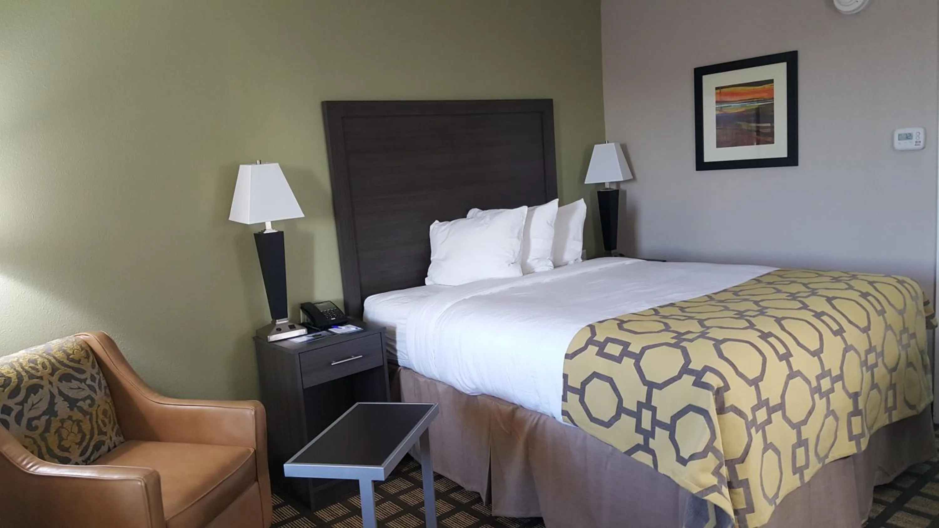 Bed in Baymont by Wyndham Clarksville