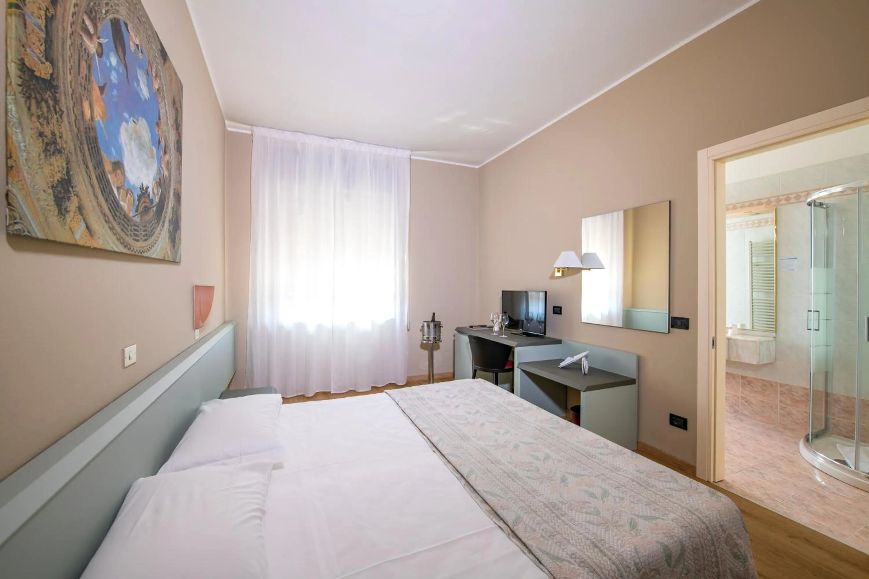 Bed in Hotel Ristorante Brusco