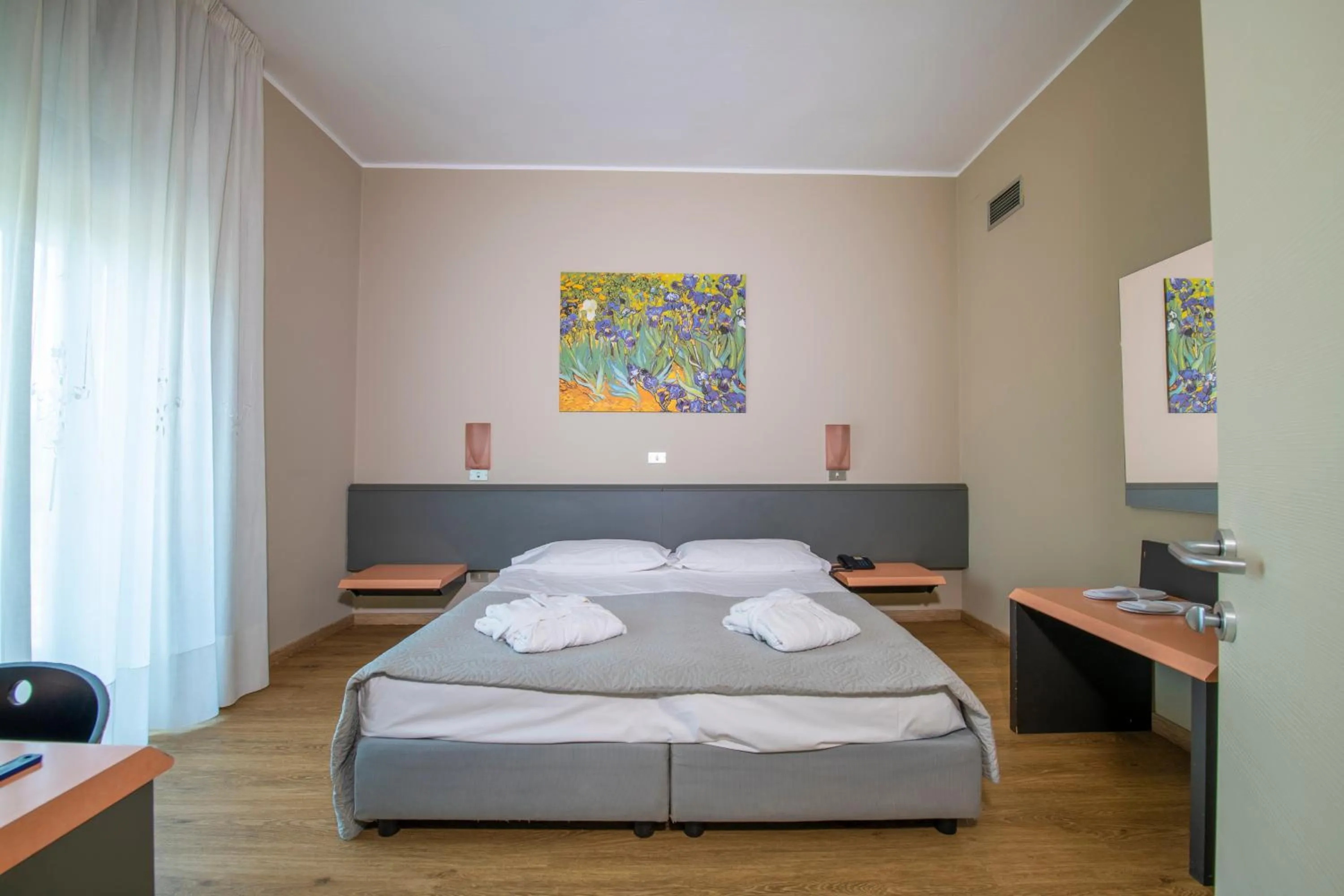 Bed in Hotel Ristorante Brusco