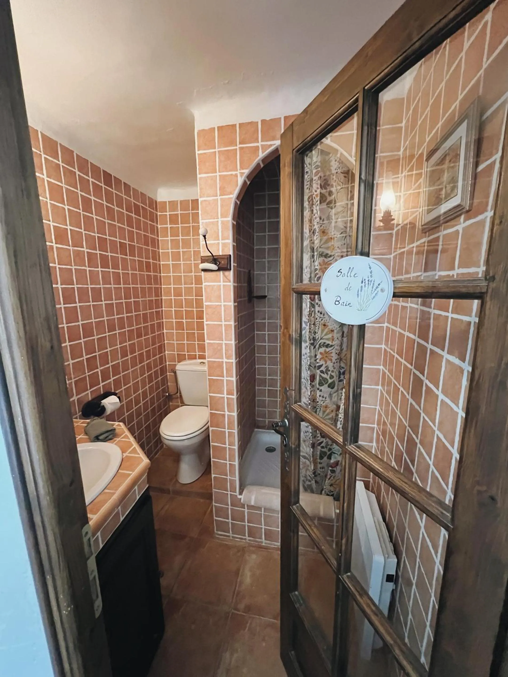 Bathroom in La Bastide des Pins