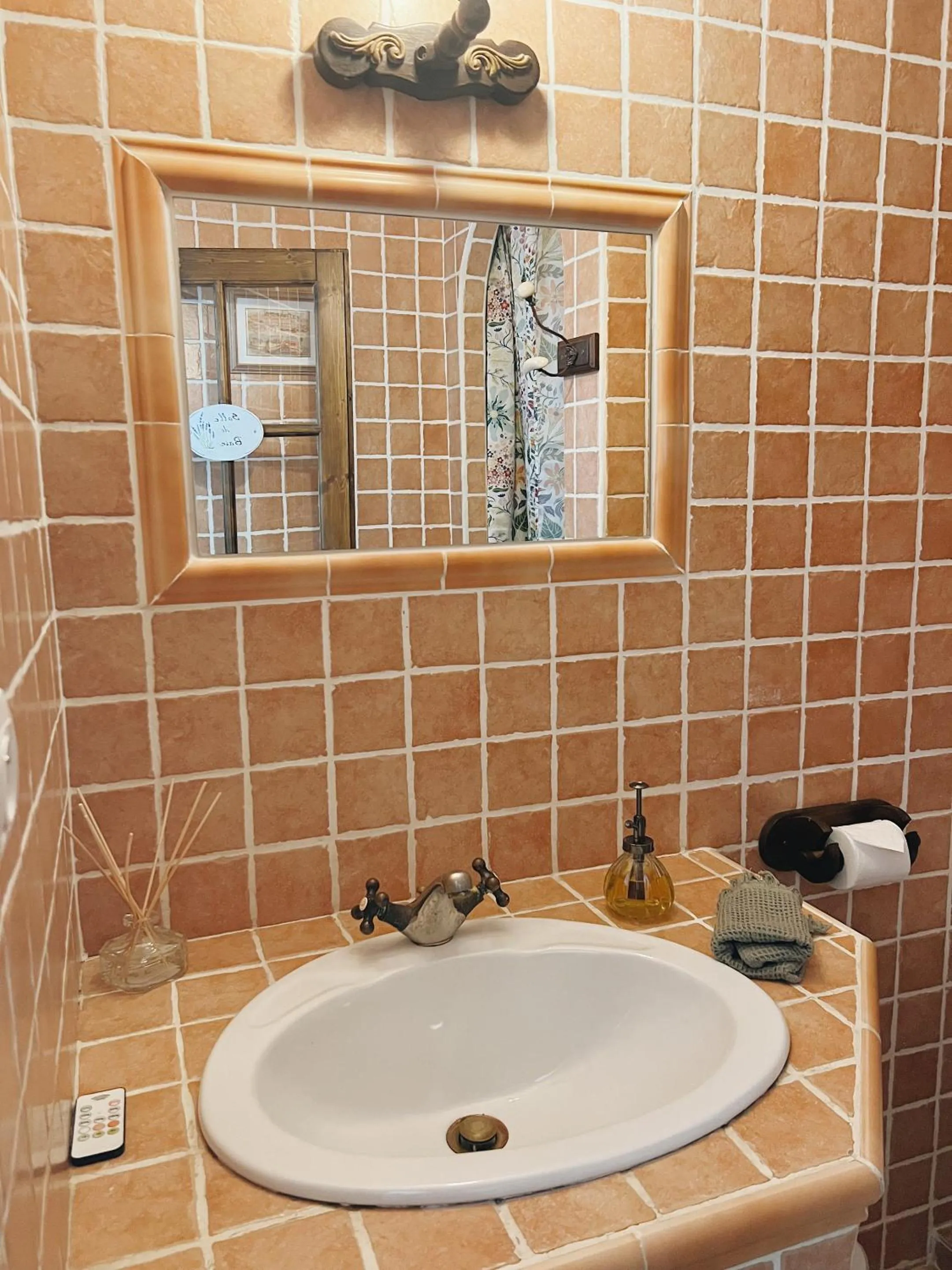 Bathroom in La Bastide des Pins