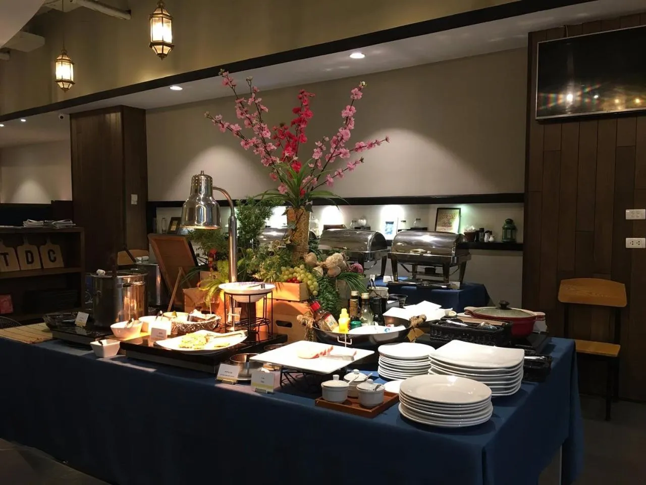 Restaurant/places to eat in Somerset Hoa Binh Hanoi