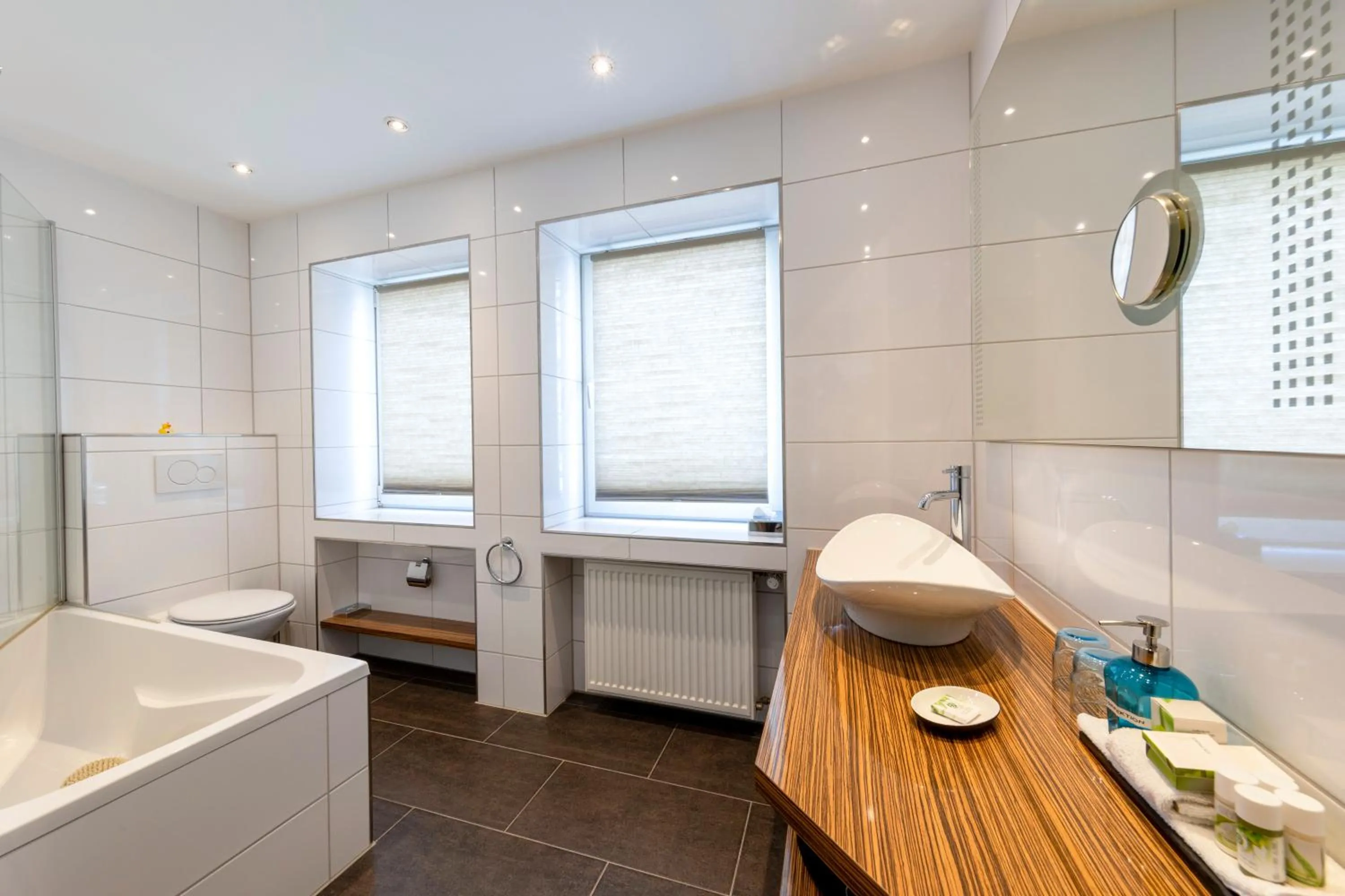 Bathroom in Hotel Allegro