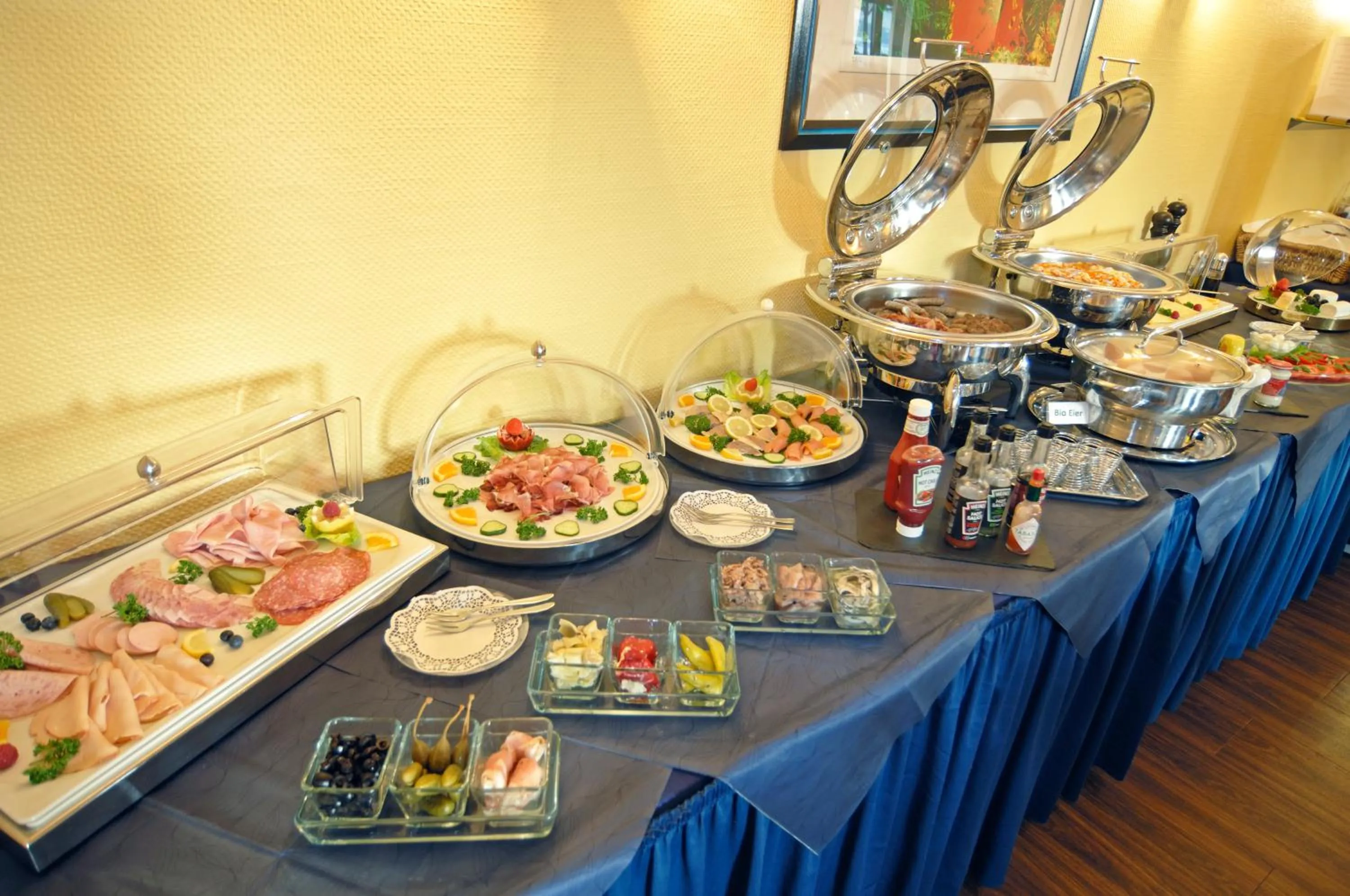 Food and drinks in Hotel Allegro