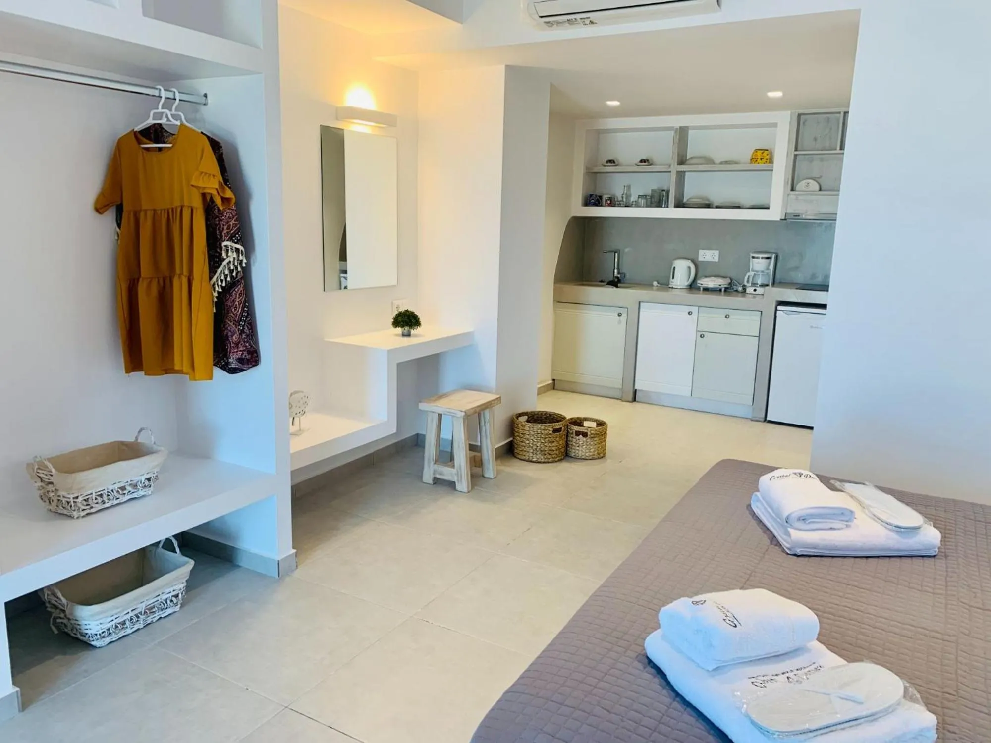 Kitchen or kitchenette in Crystal Dreams