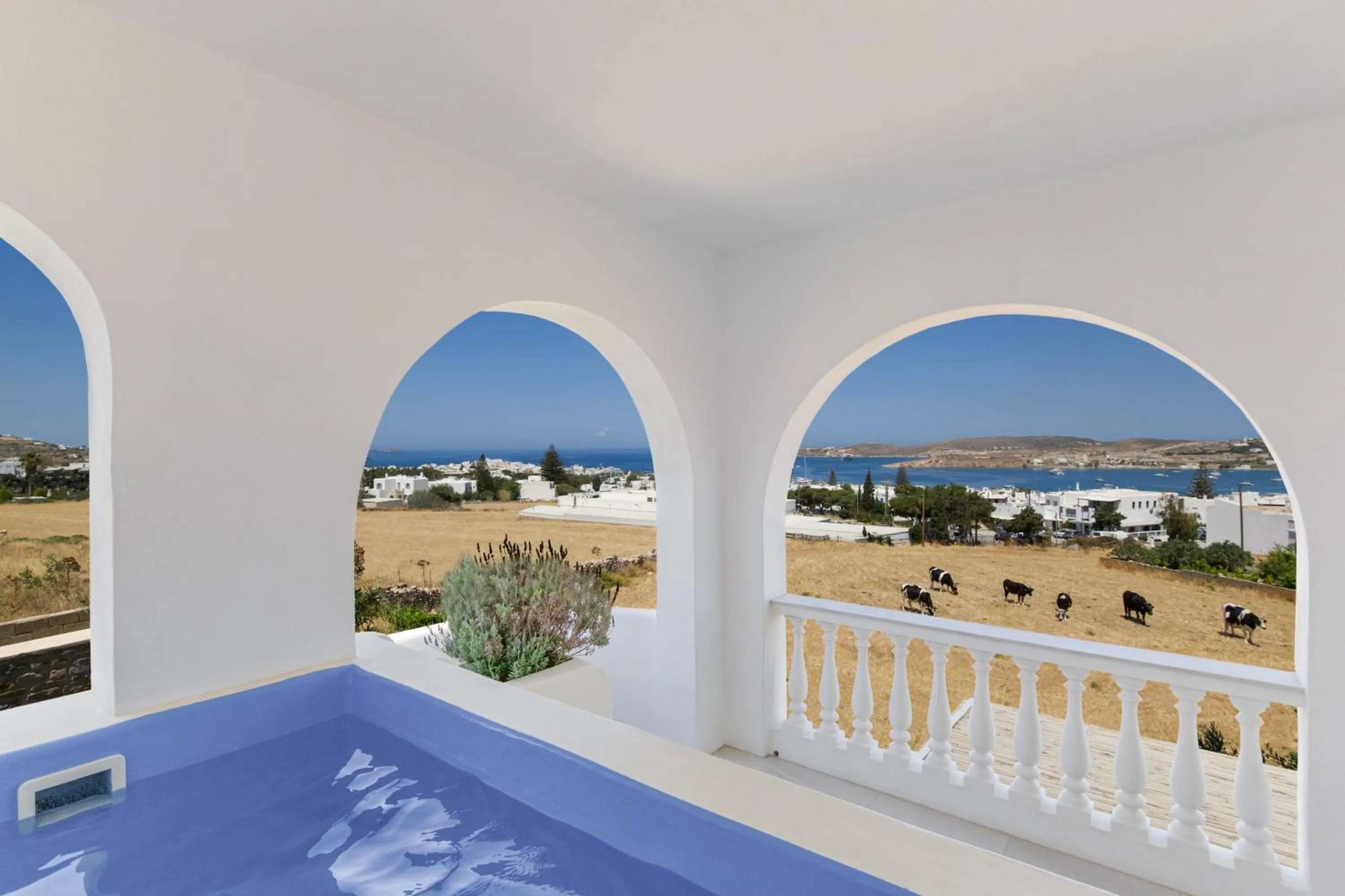 Seating area in Crystal Dreams