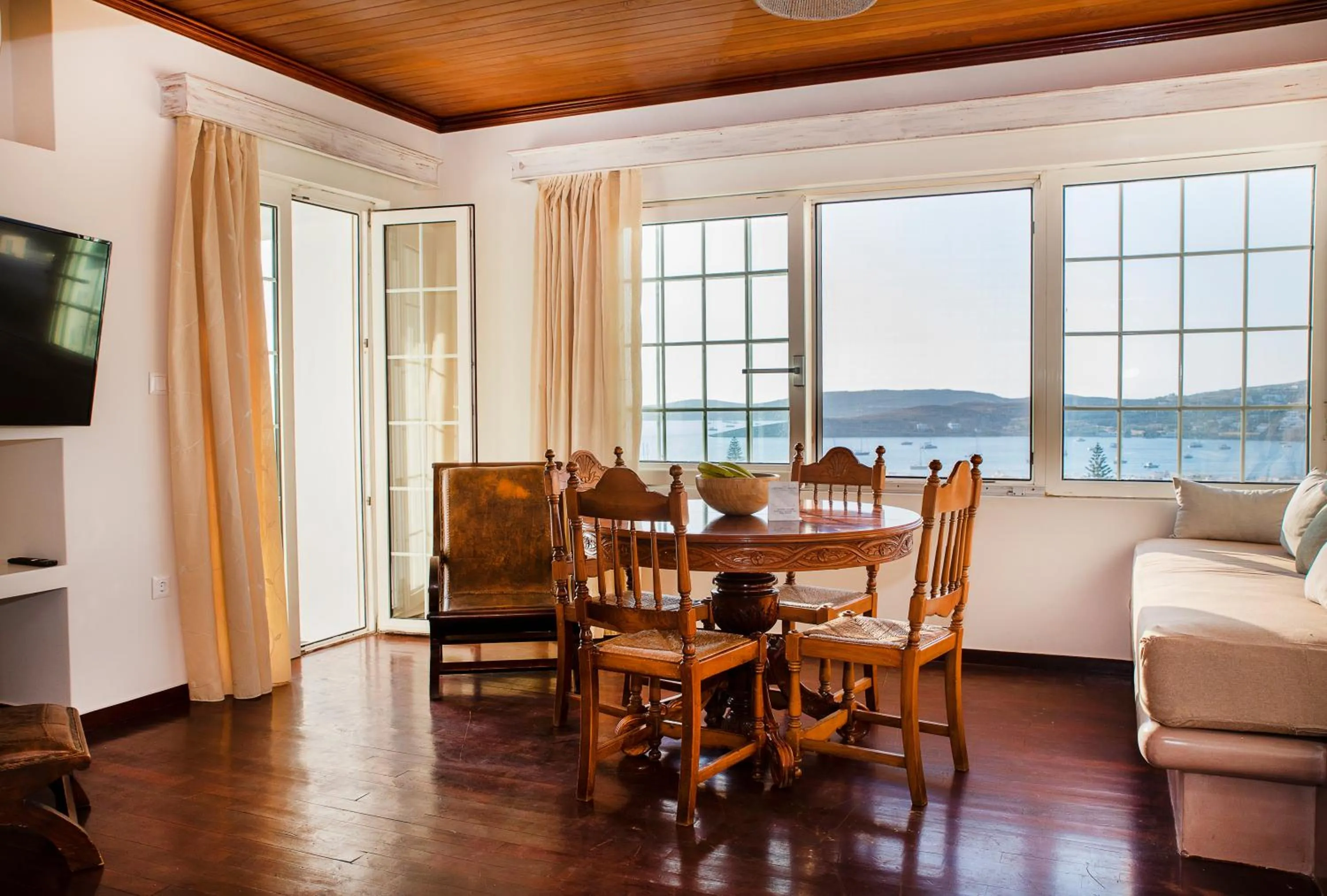 Living room in Crystal Dreams