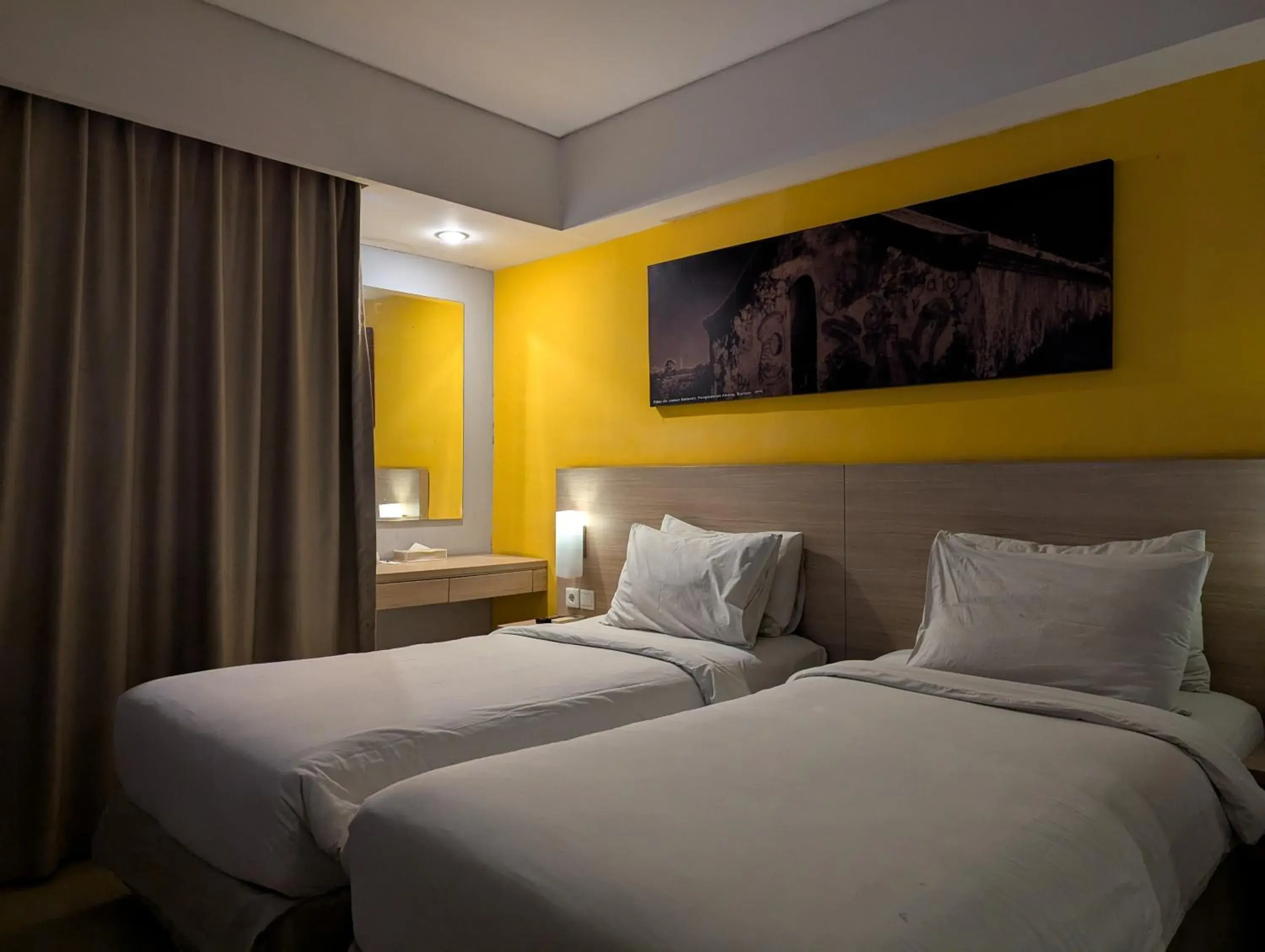 Superior Double or Twin Room in Sahid Mutiara Karawaci Superior Double or Twin Room in Sahid Mutiara Karawaci