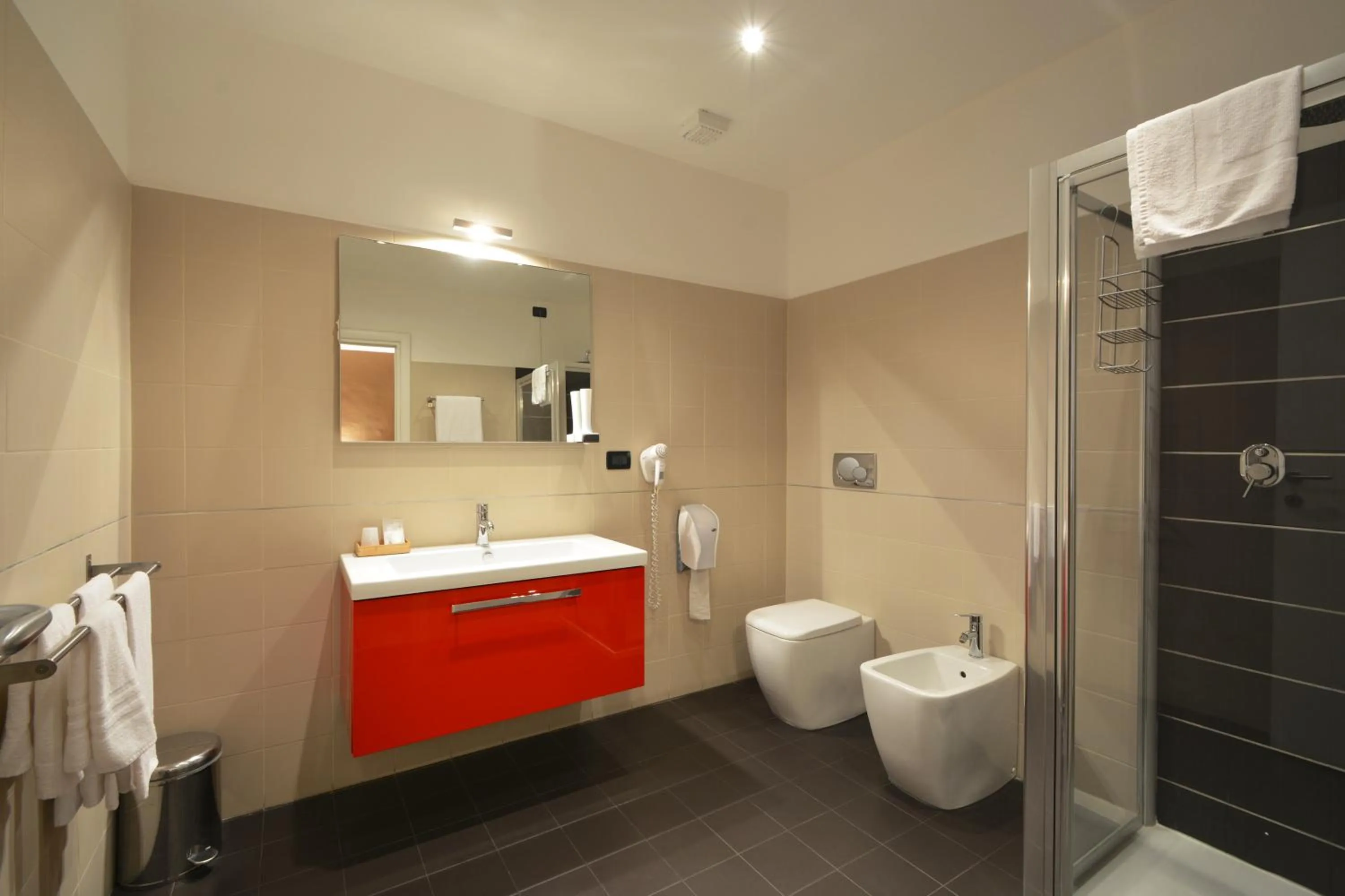 Bathroom in Matteotti25