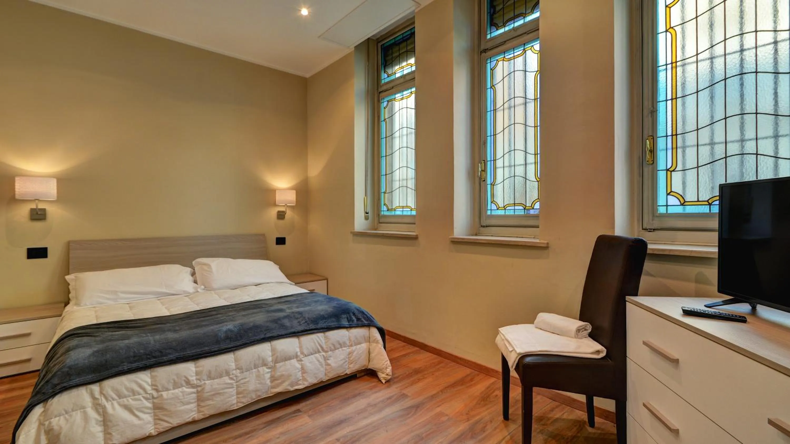 Photo of the whole room, Bed in Matteotti25