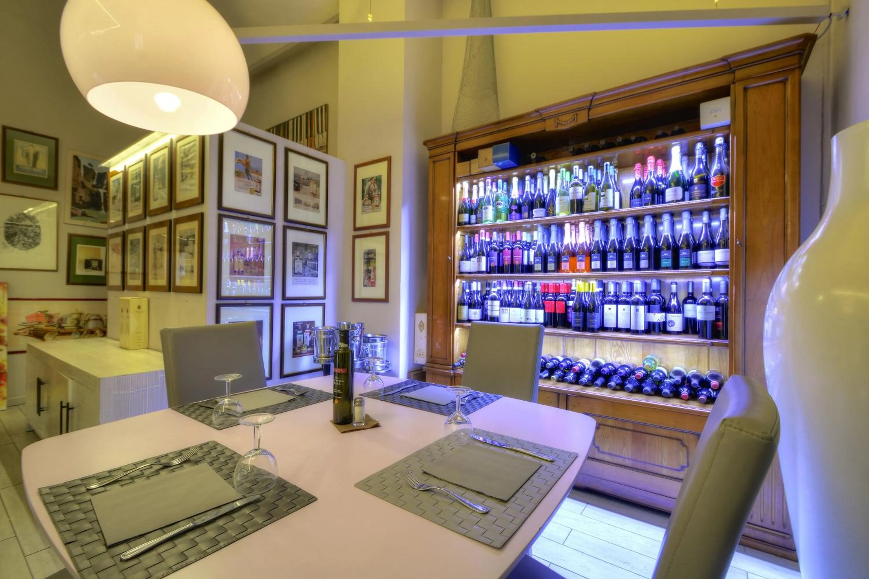 Lounge or bar in Matteotti25