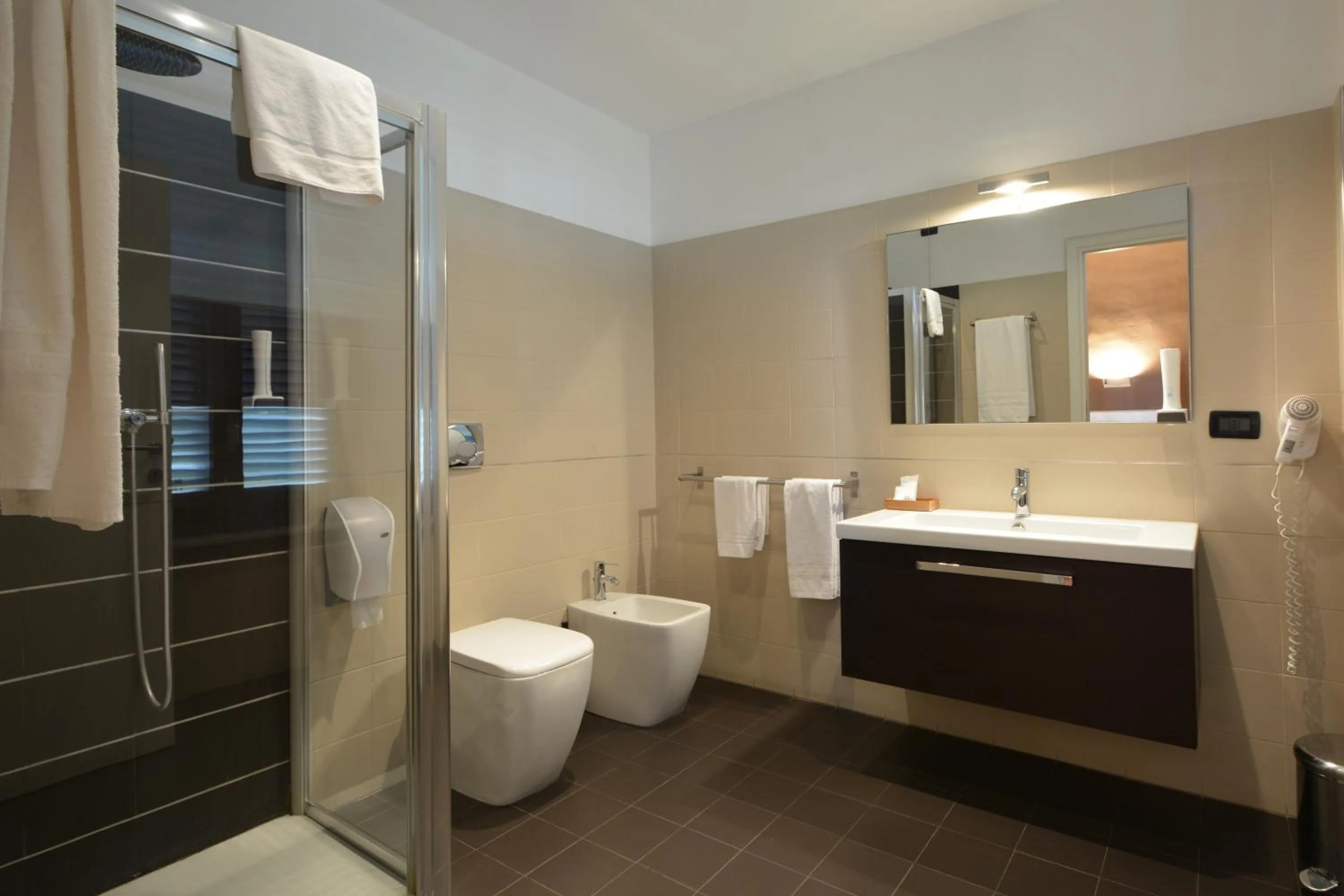 Toilet in Matteotti25