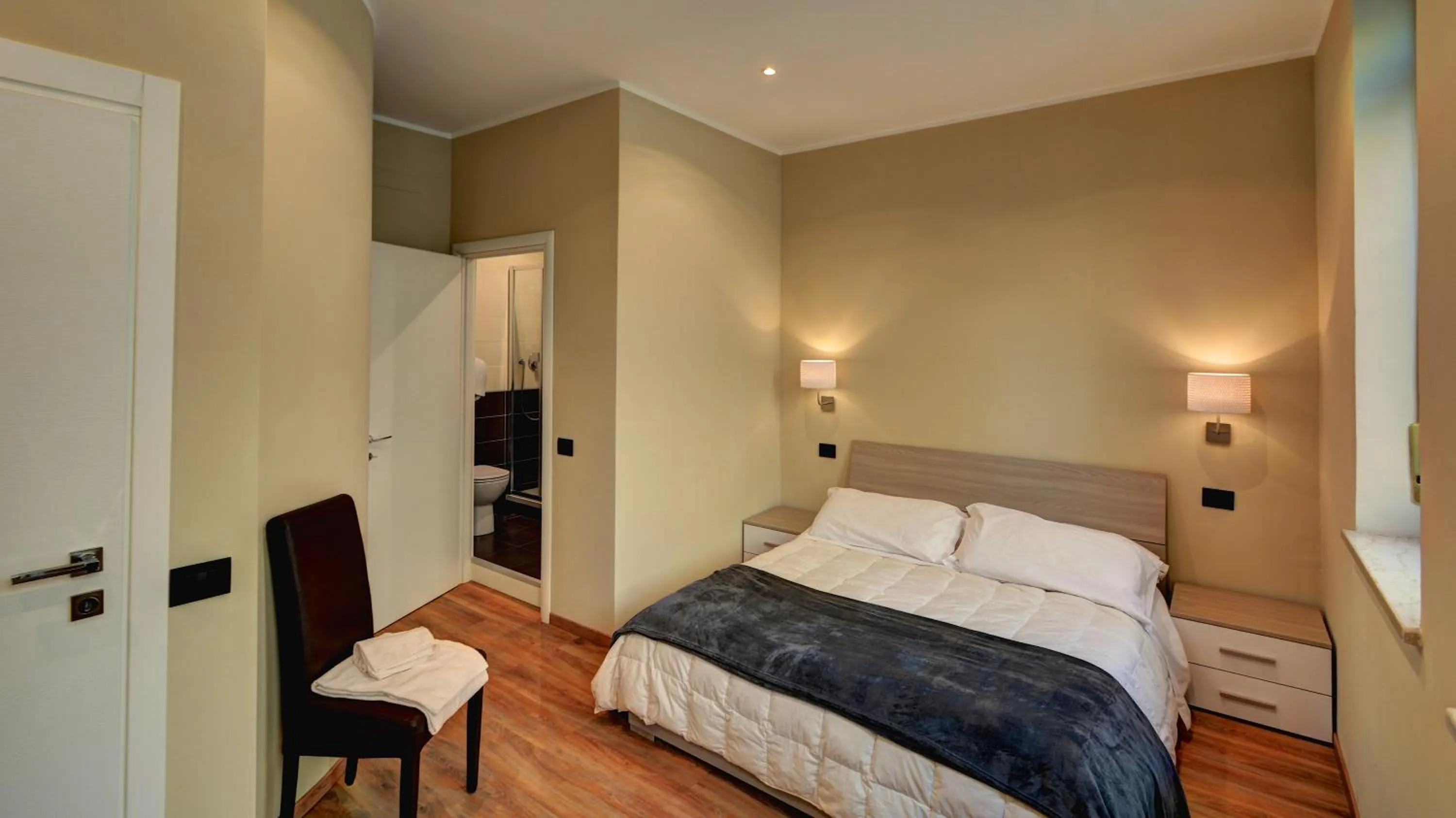 Photo of the whole room, Bed in Matteotti25