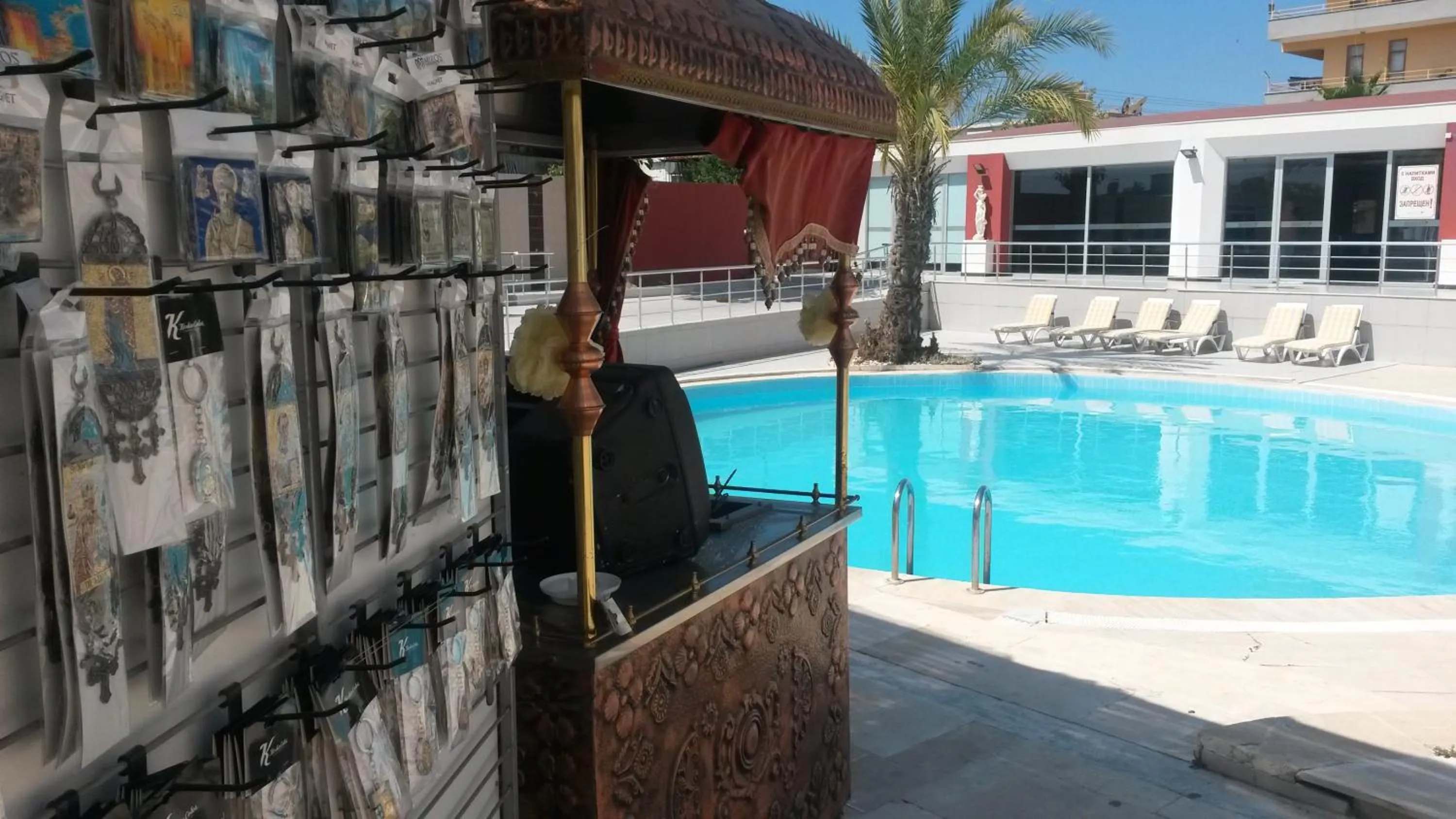 Day, Swimming Pool in Winecity Hotel