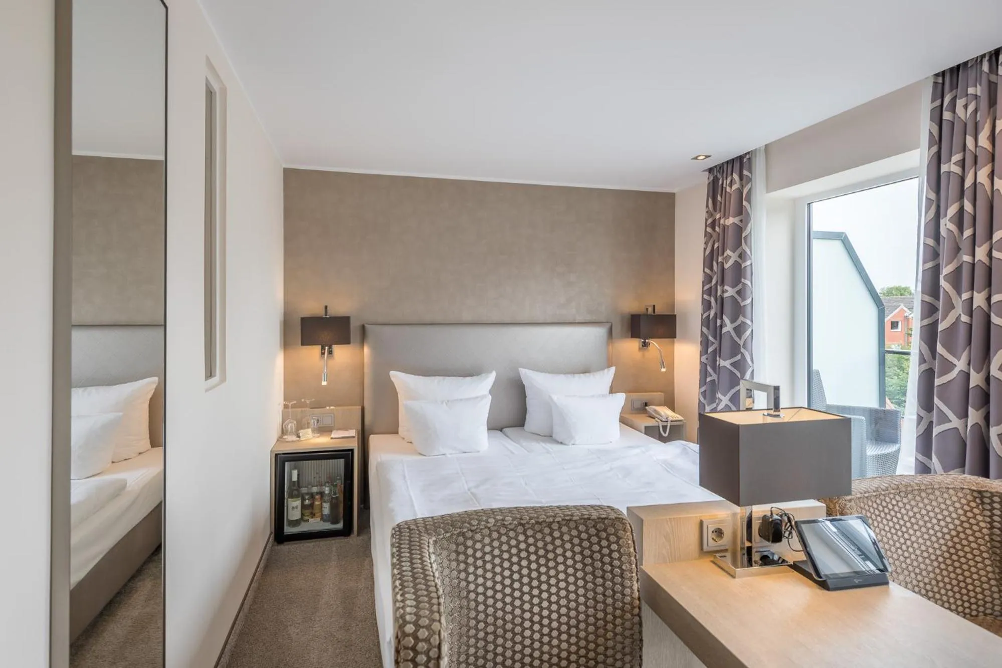 Photo of the whole room, Bed in Thomas Hotel Spa & Lifestyle