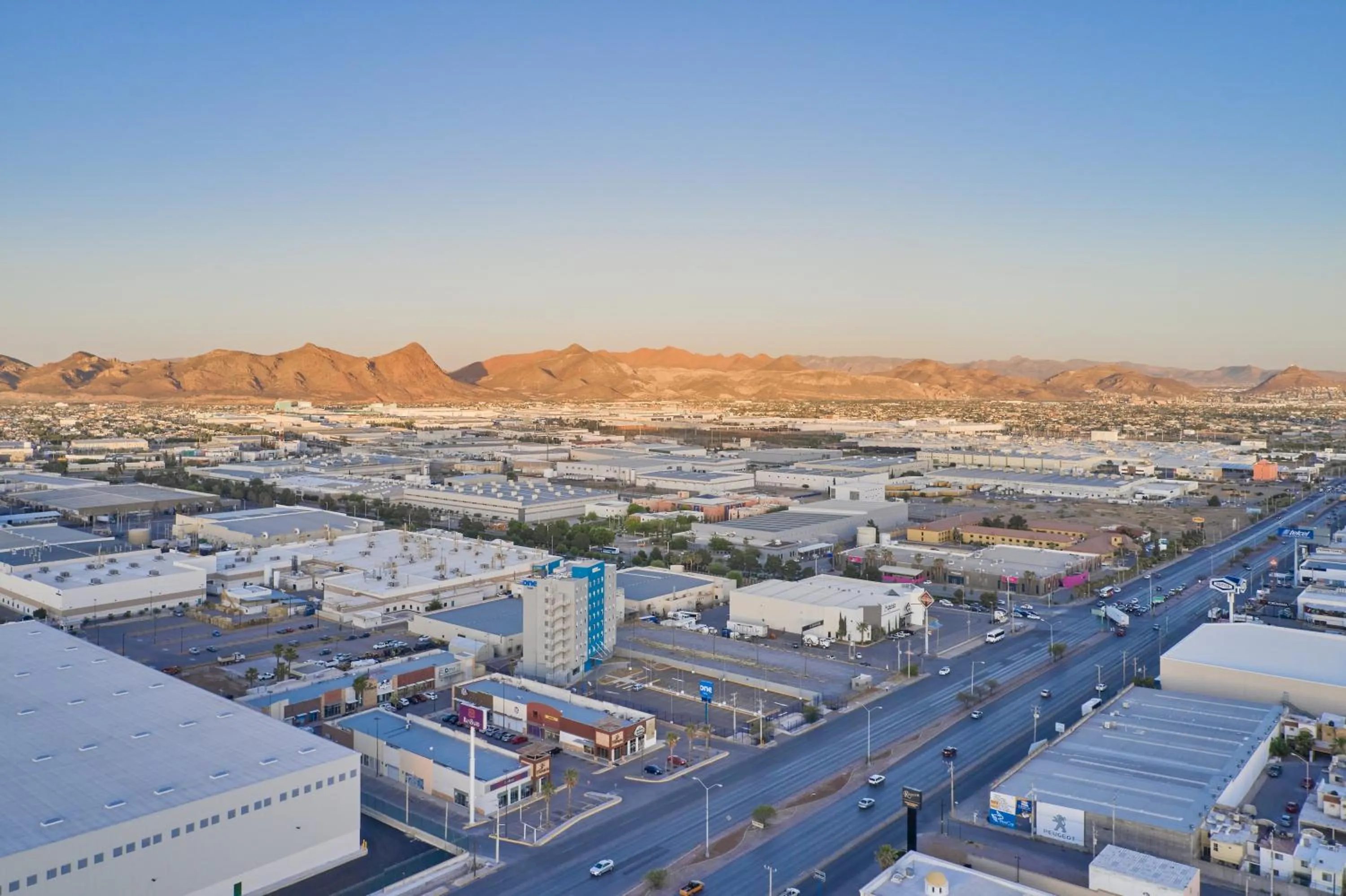Property building in One Chihuahua Norte
