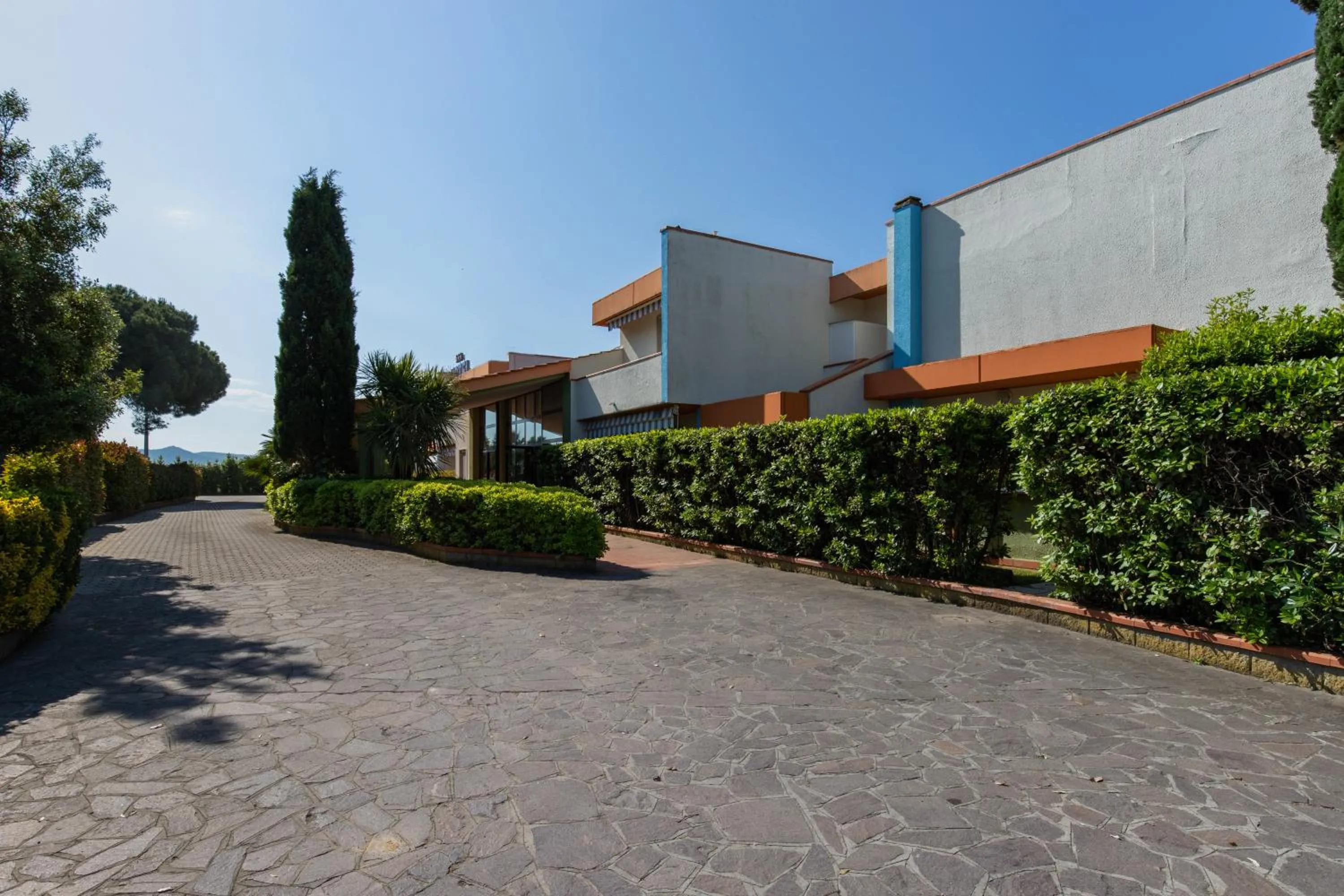 Property building in Hotel Riva Etrusca