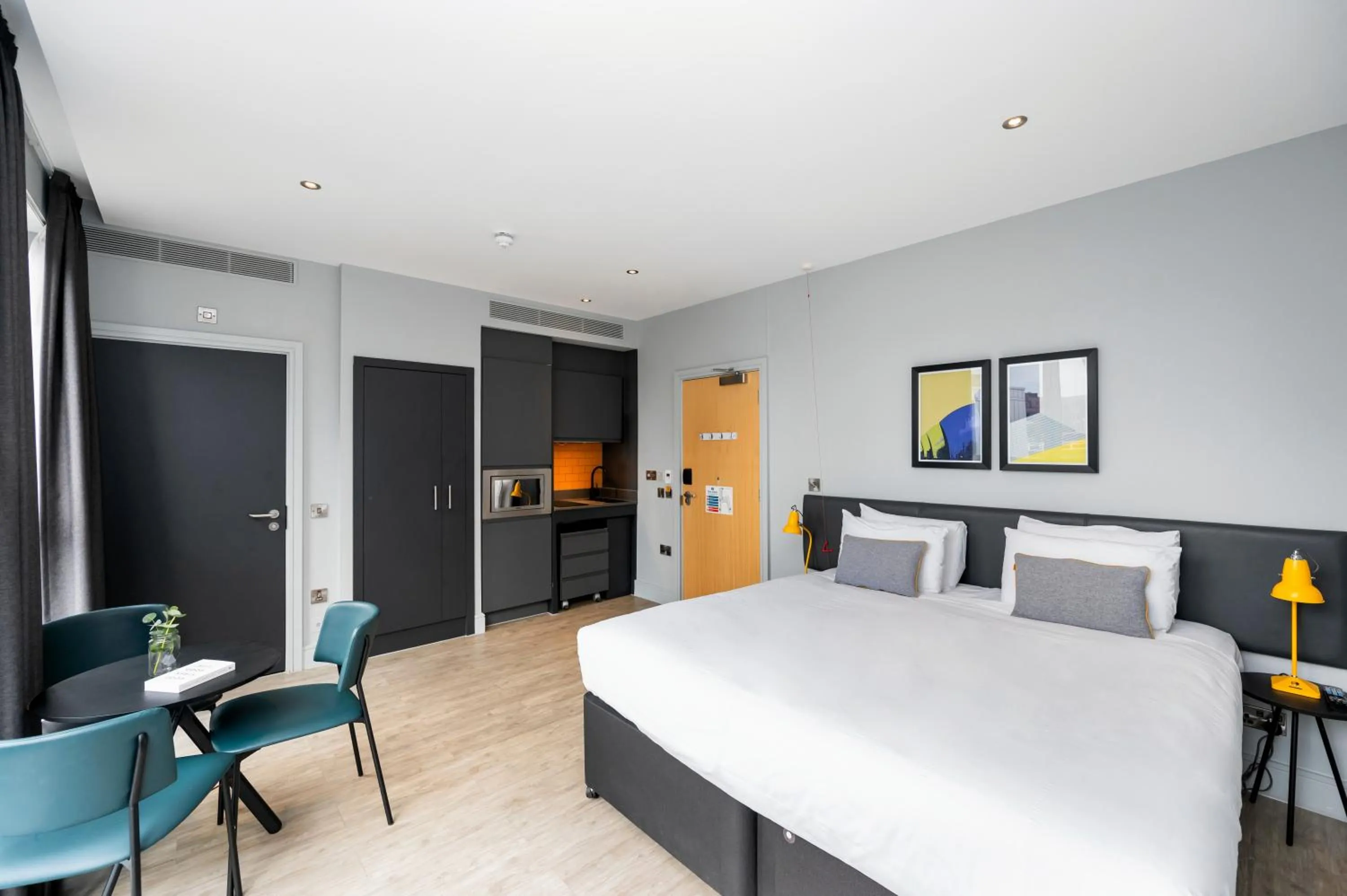 Photo of the whole room, Bed in Staycity Aparthotels London Greenwich High Road