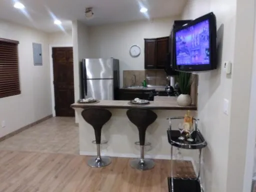 Kitchen or kitchenette in Corporate Manor