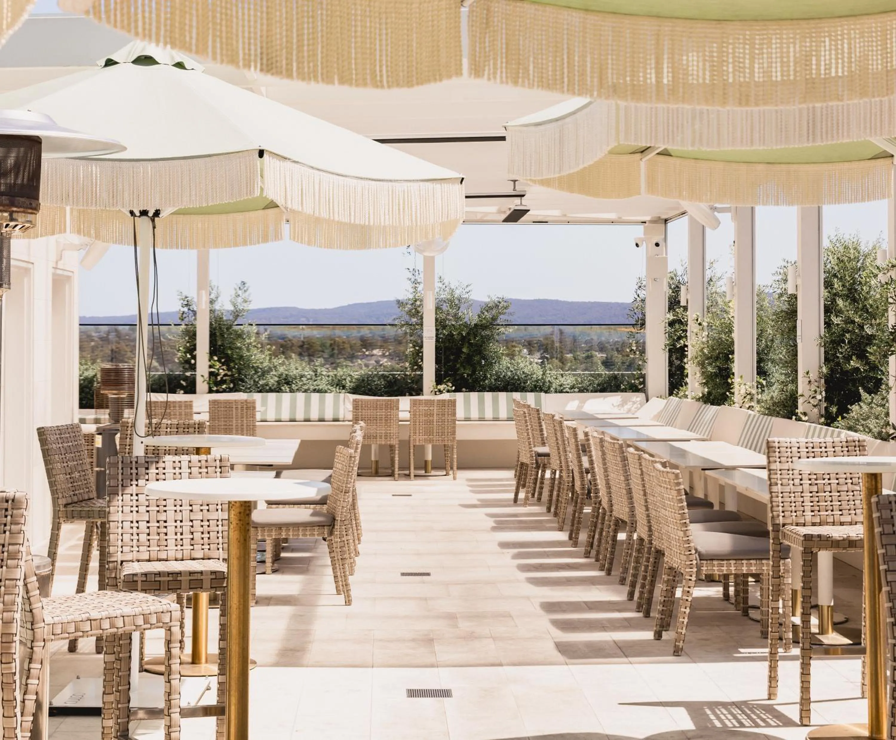 Restaurant/places to eat in Astina Suites, Penrith