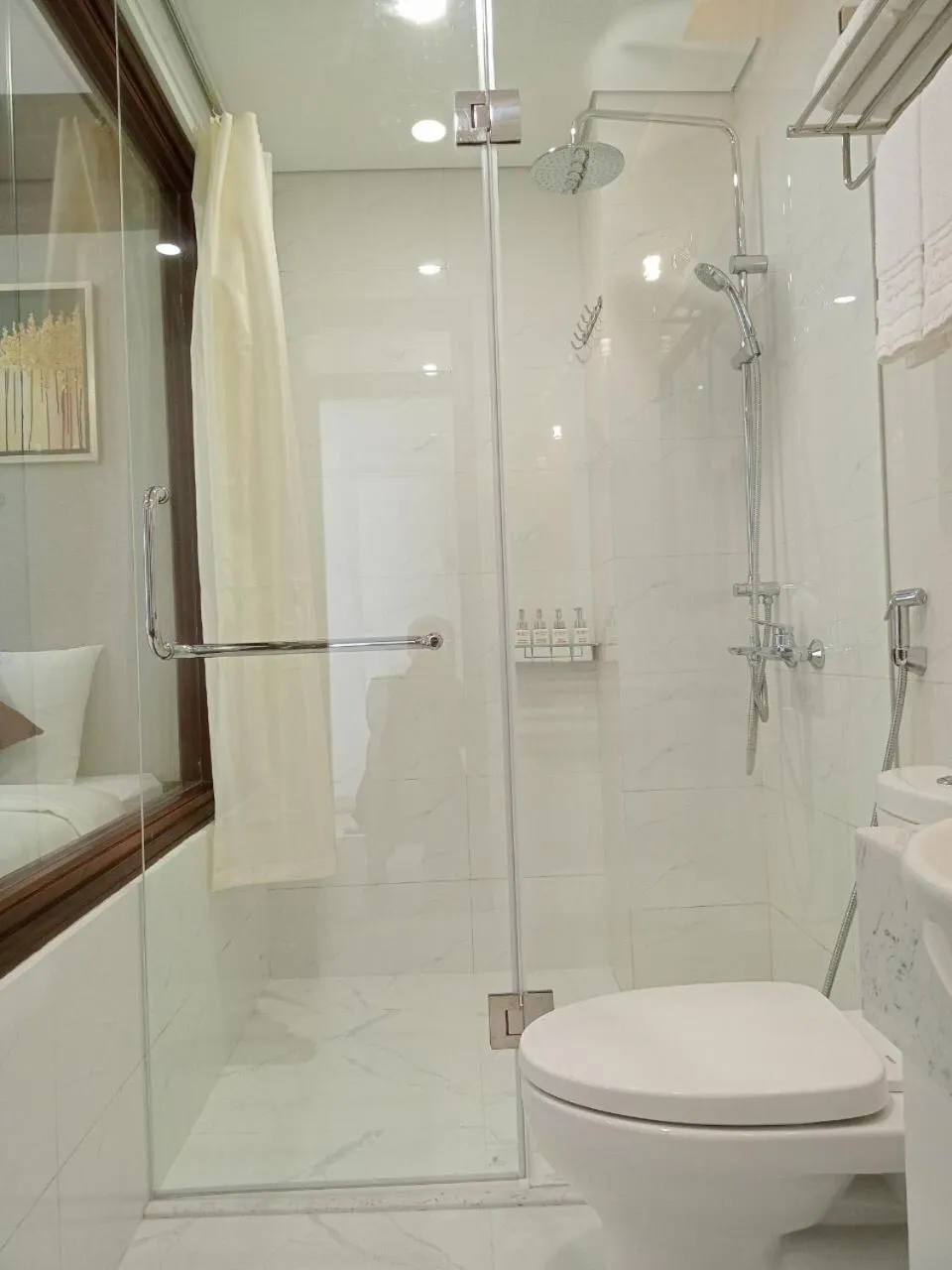 Toilet in Catba View Hotel