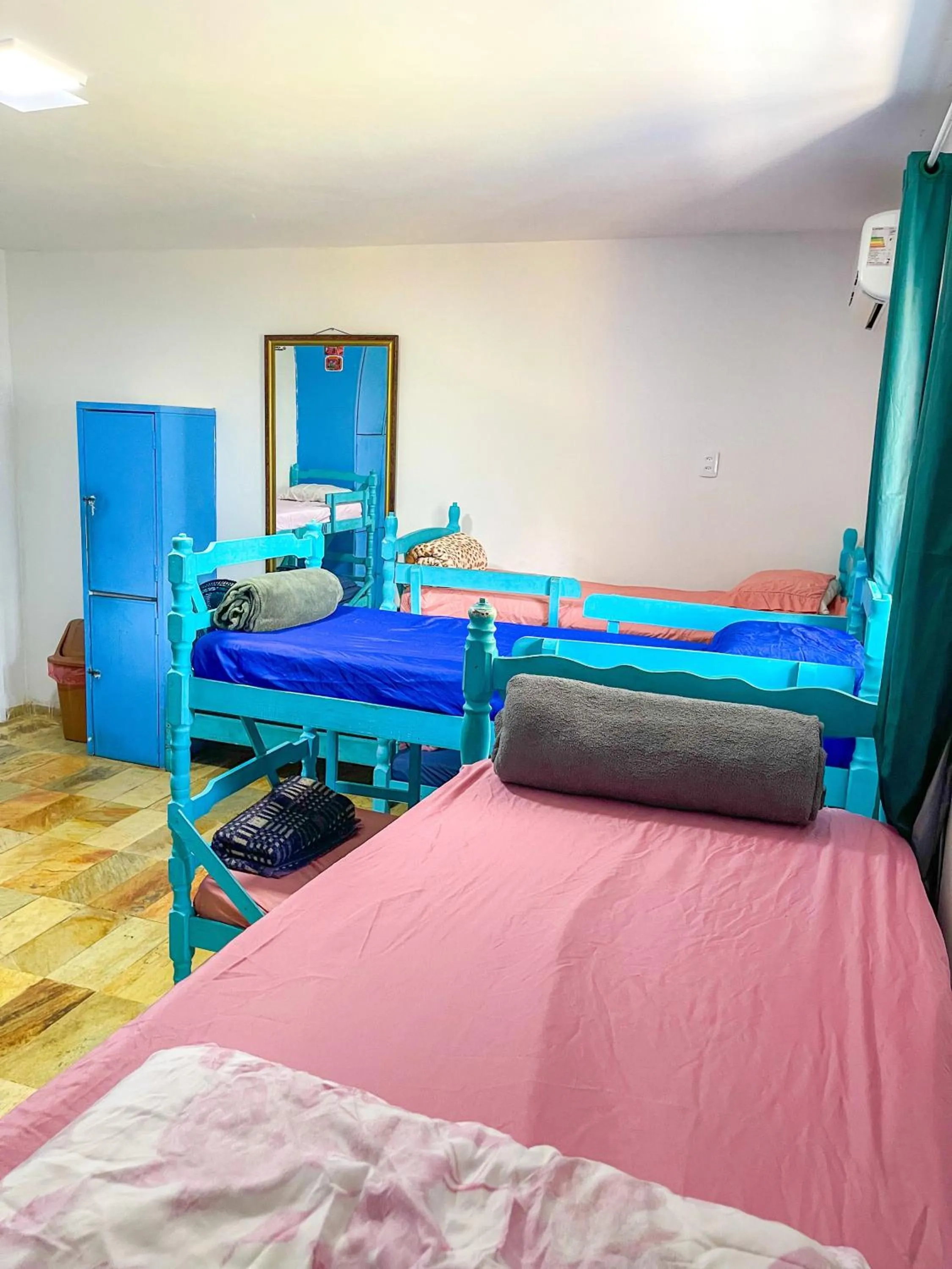 Bed in Onça da Praia Hostel