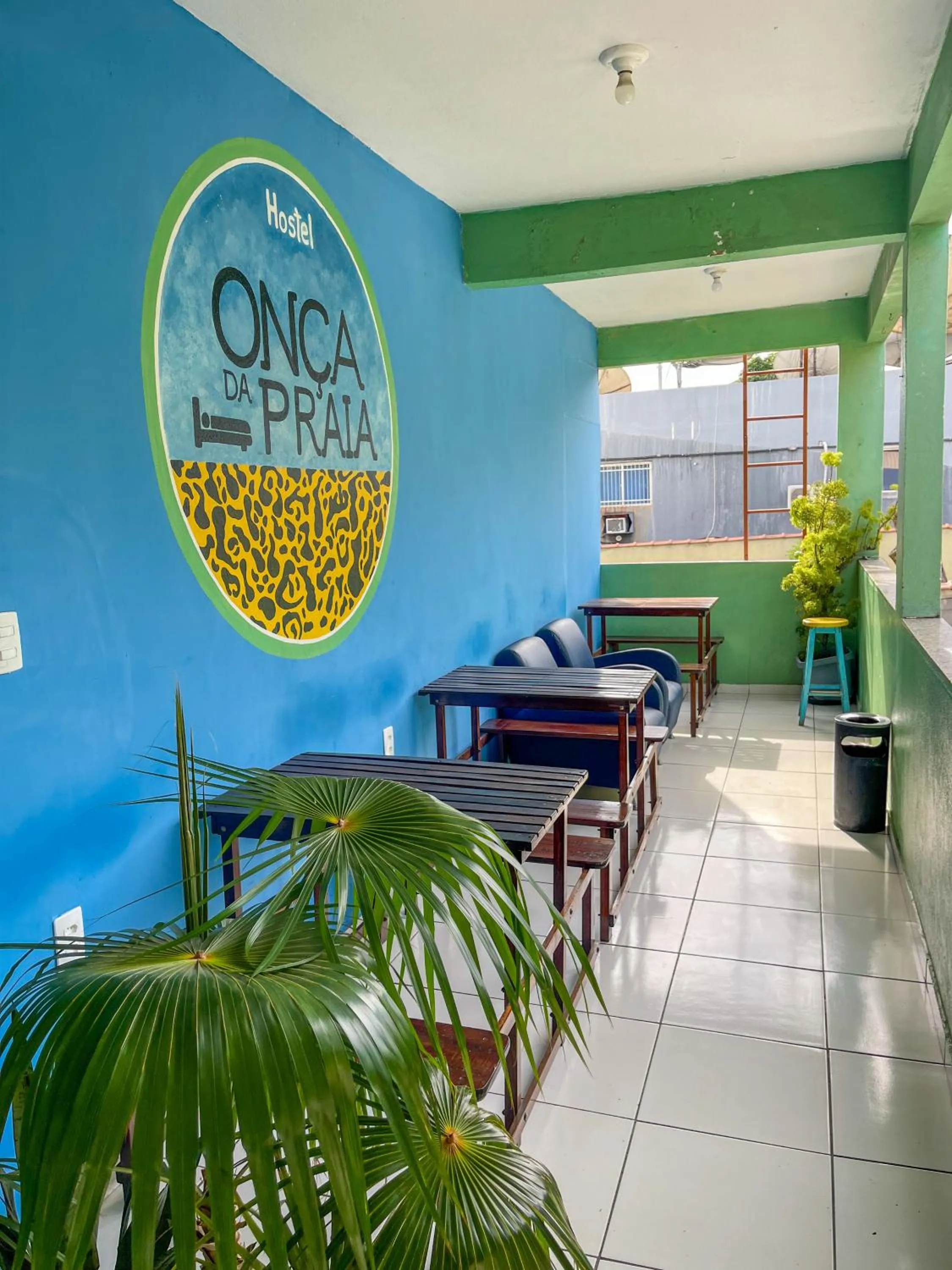 Patio in Onça da Praia Hostel