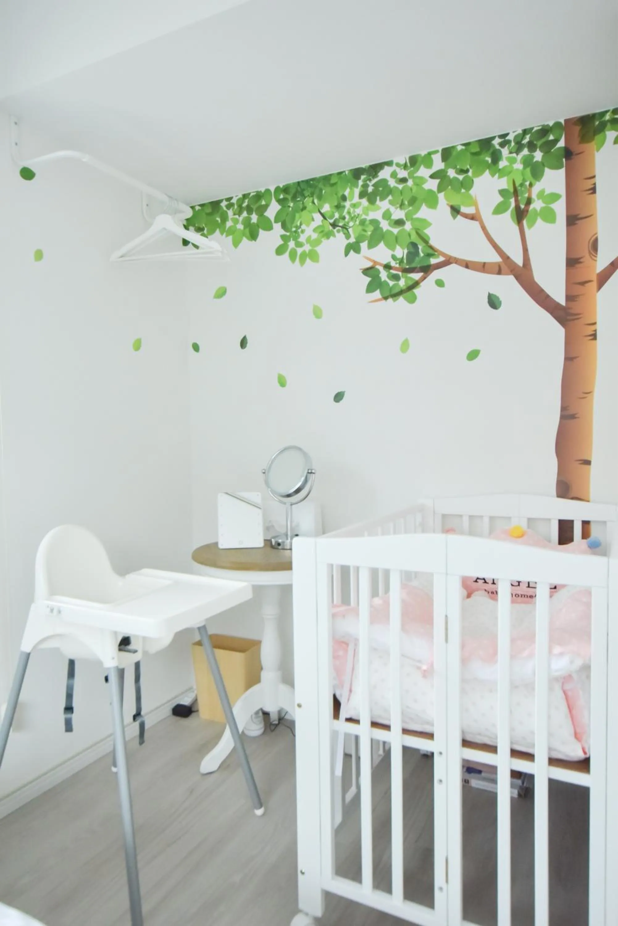 cot in West Coast Villa Shirahama