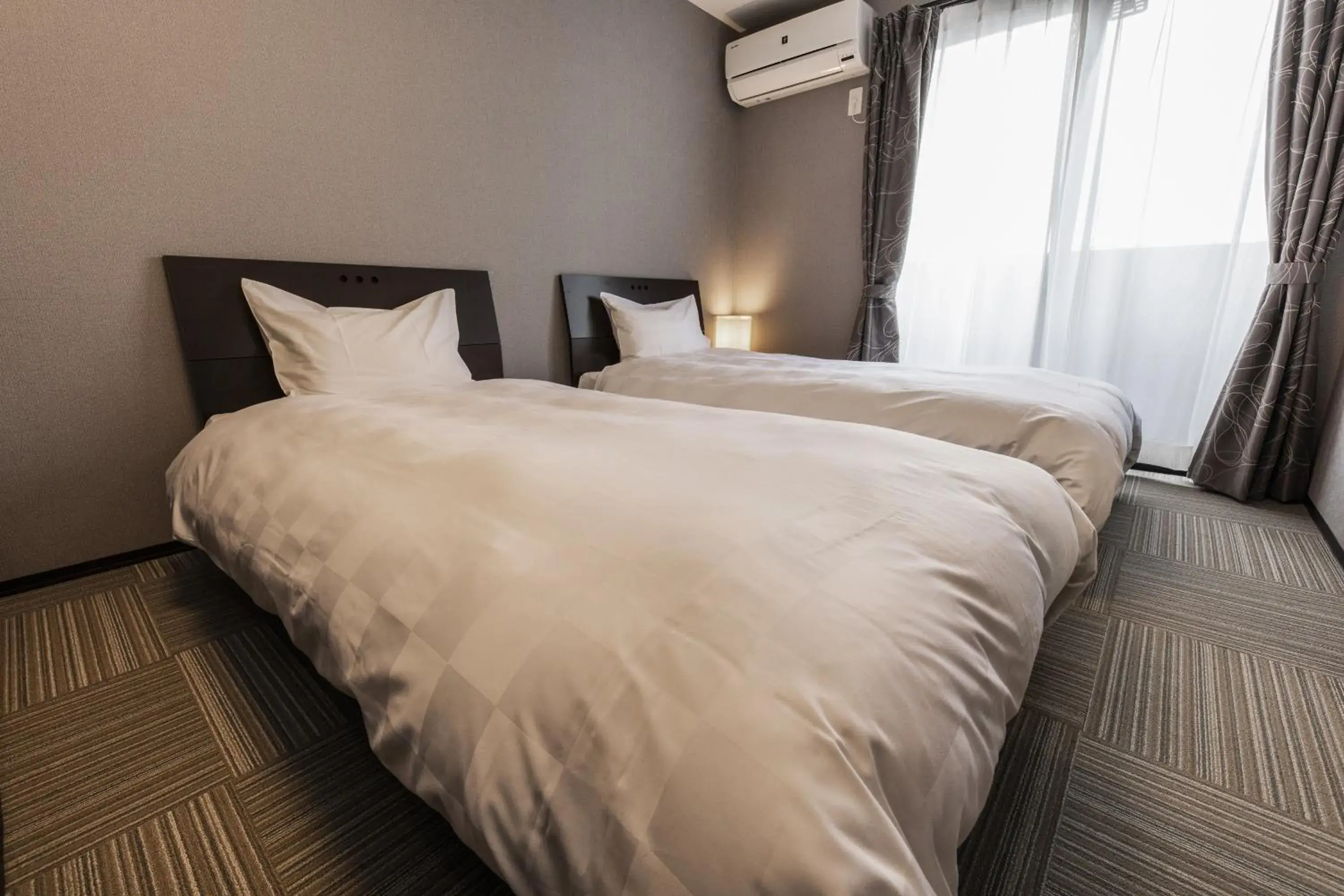 Triple Room in Tofukuji Riverside Triple Room in Tofukuji Riverside