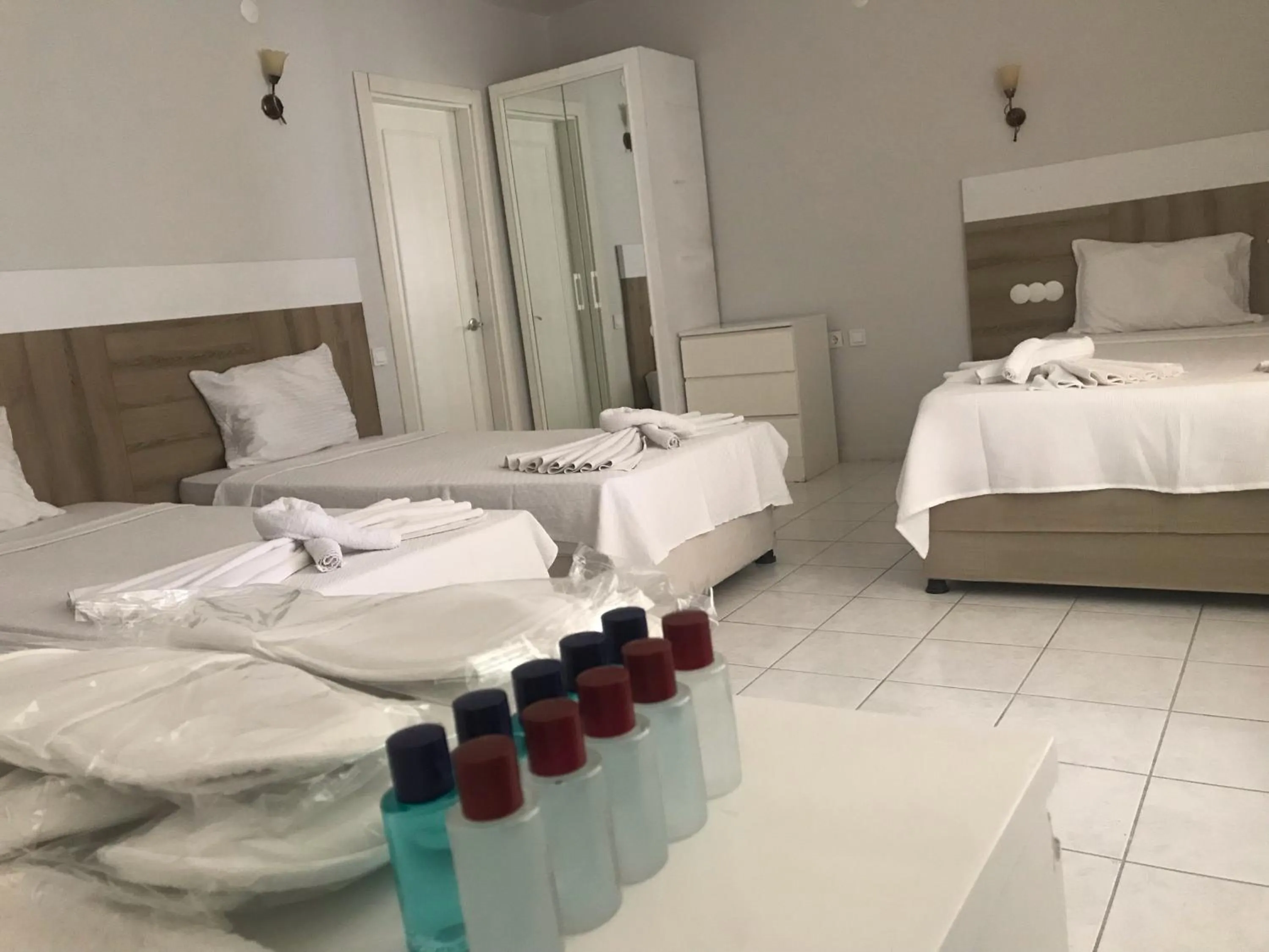 Family, Bed in BELCAN Hotel