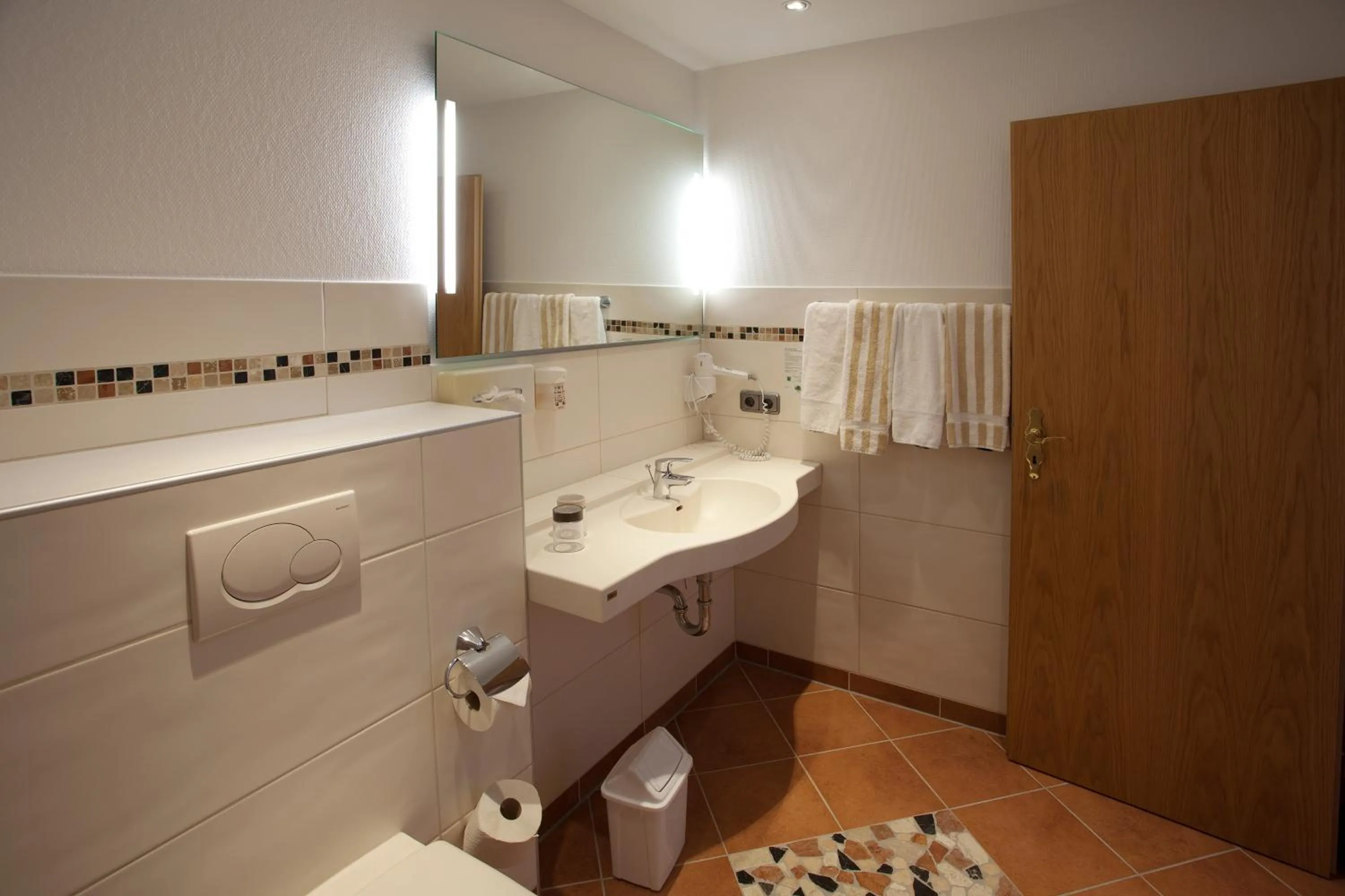 Bathroom in Landhotel Teuteberg