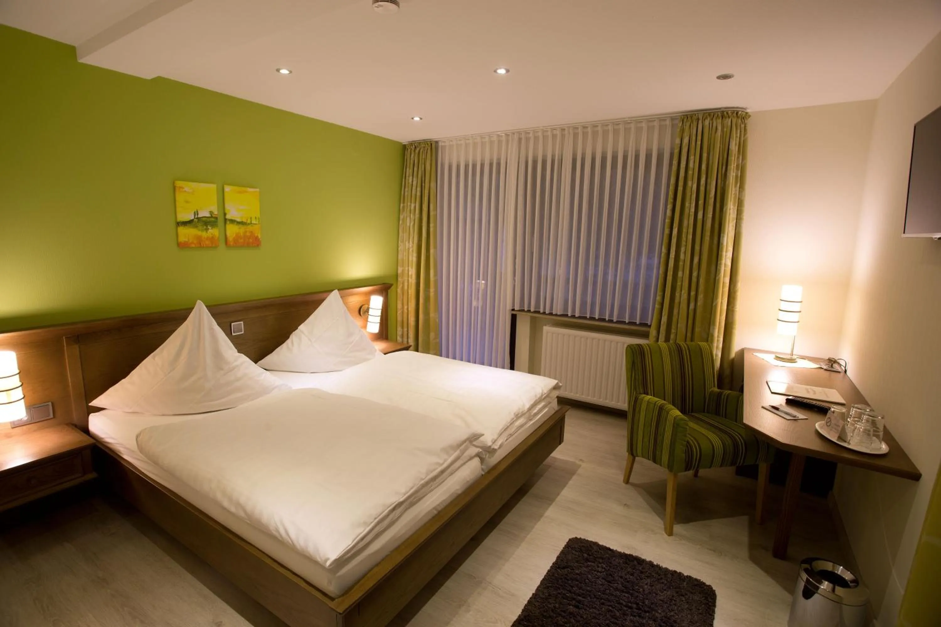 Bed in Landhotel Teuteberg