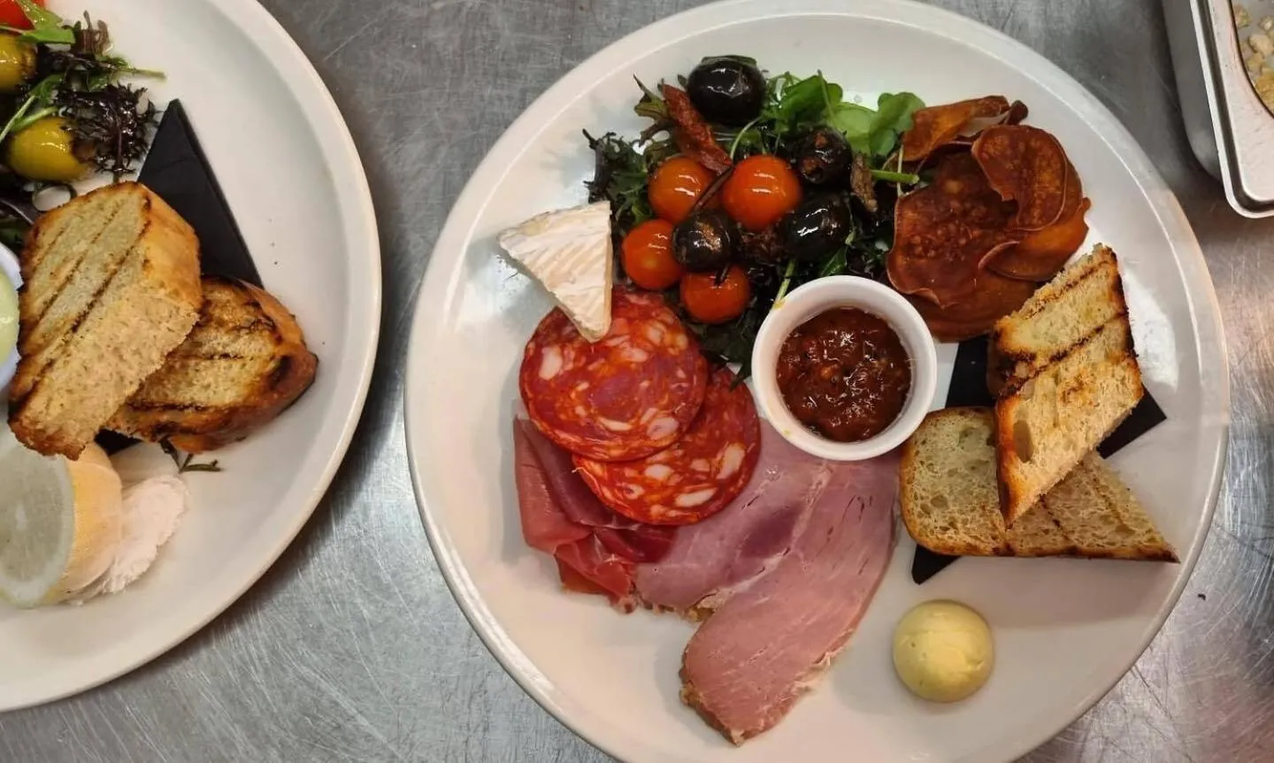 Food and drinks in The White Lion