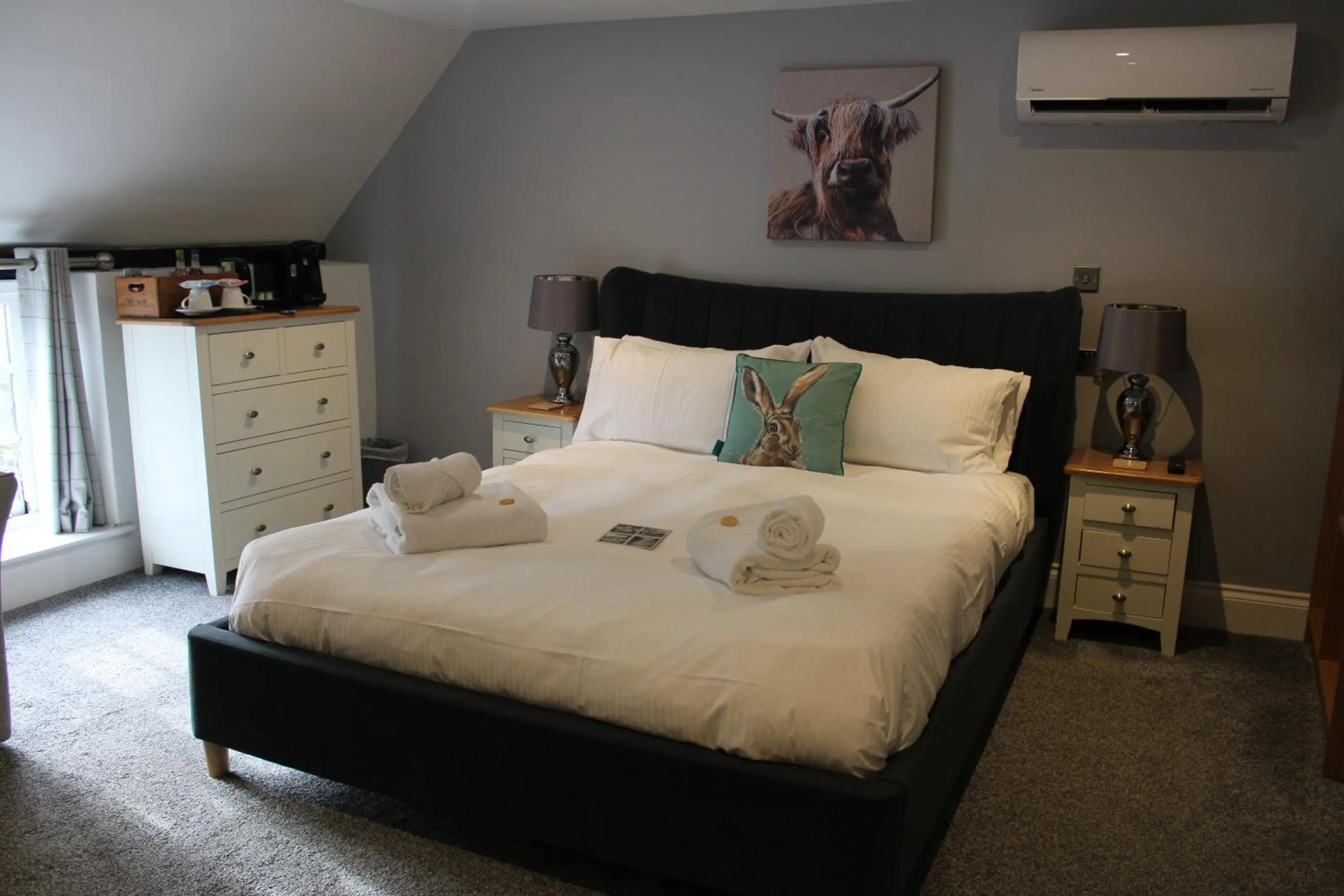 Bedroom, Bed in The White Lion