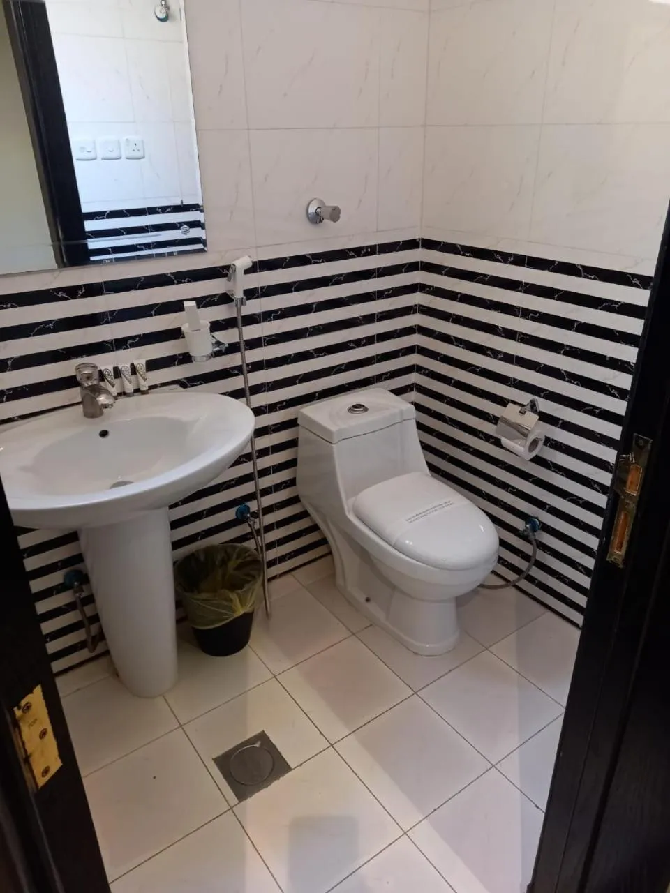 Bathroom in Taleen Serviced Apartments Granada