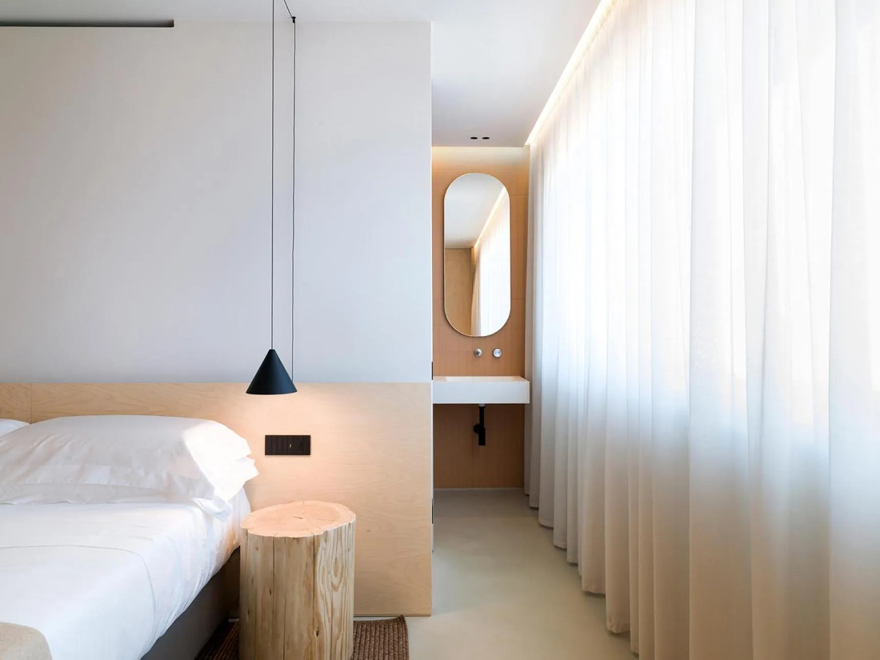 Bed in Criu Boutique Hotel