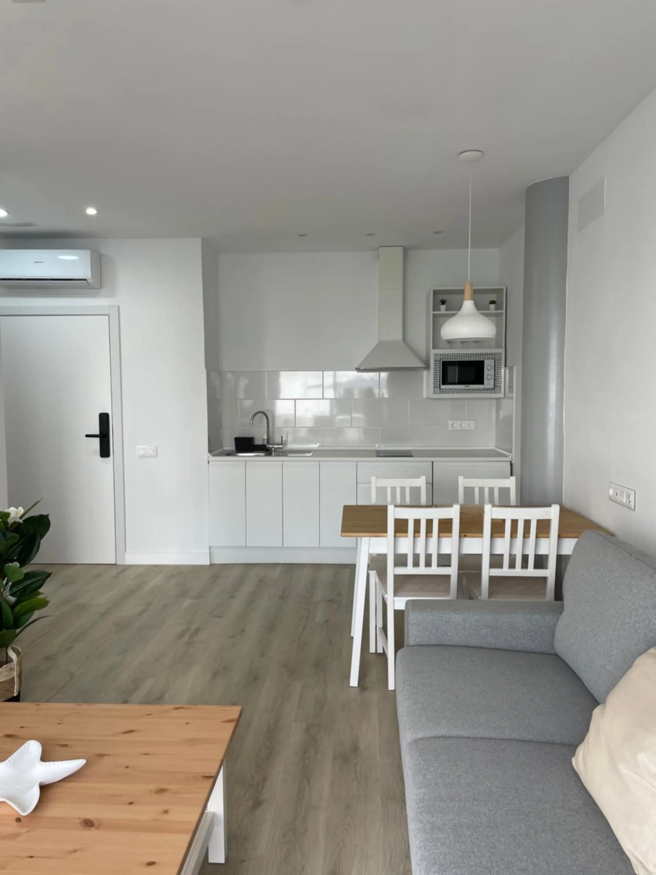 Dining area in Island Home Fuerteventura