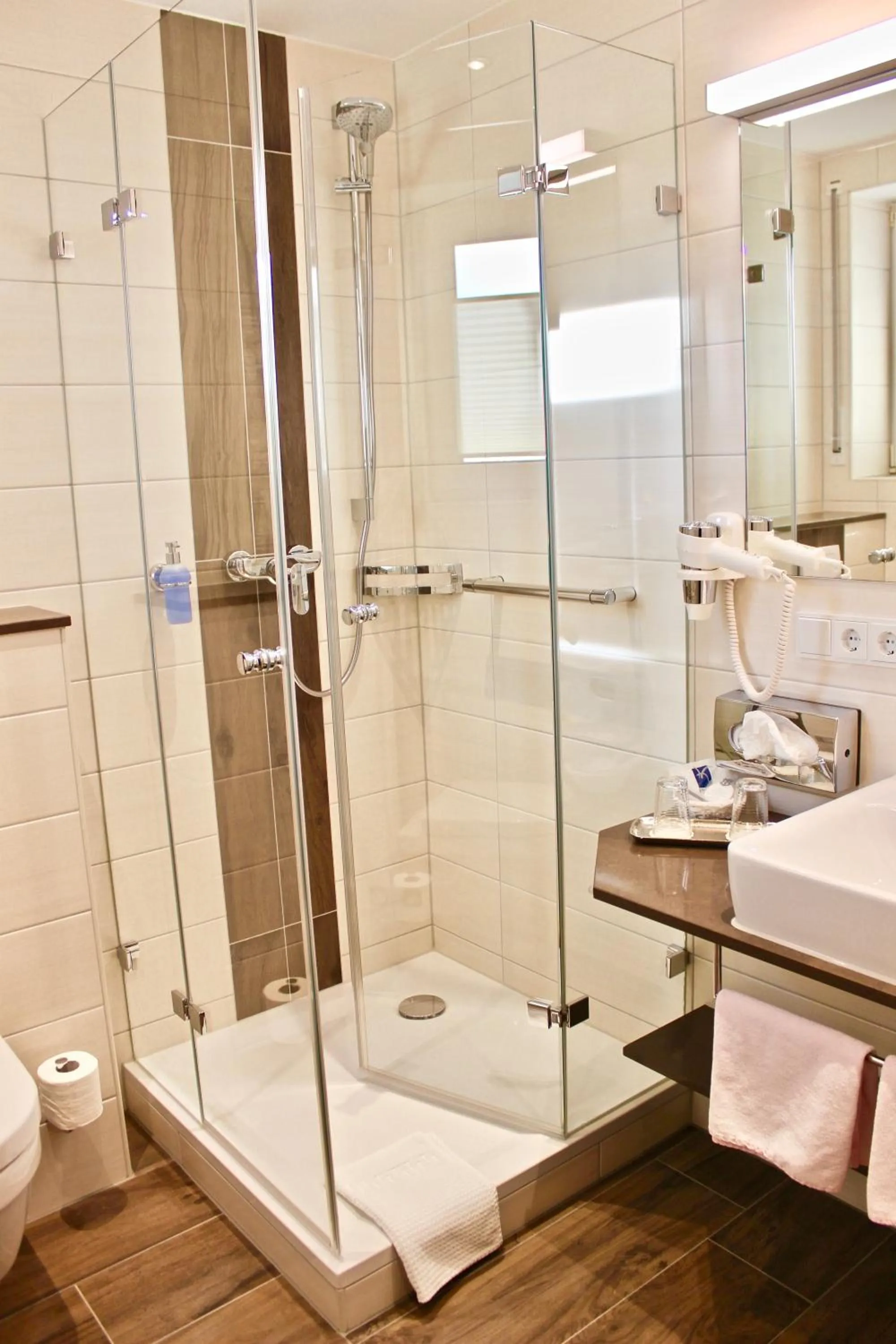 Bathroom in Zum Schwarzen Bären