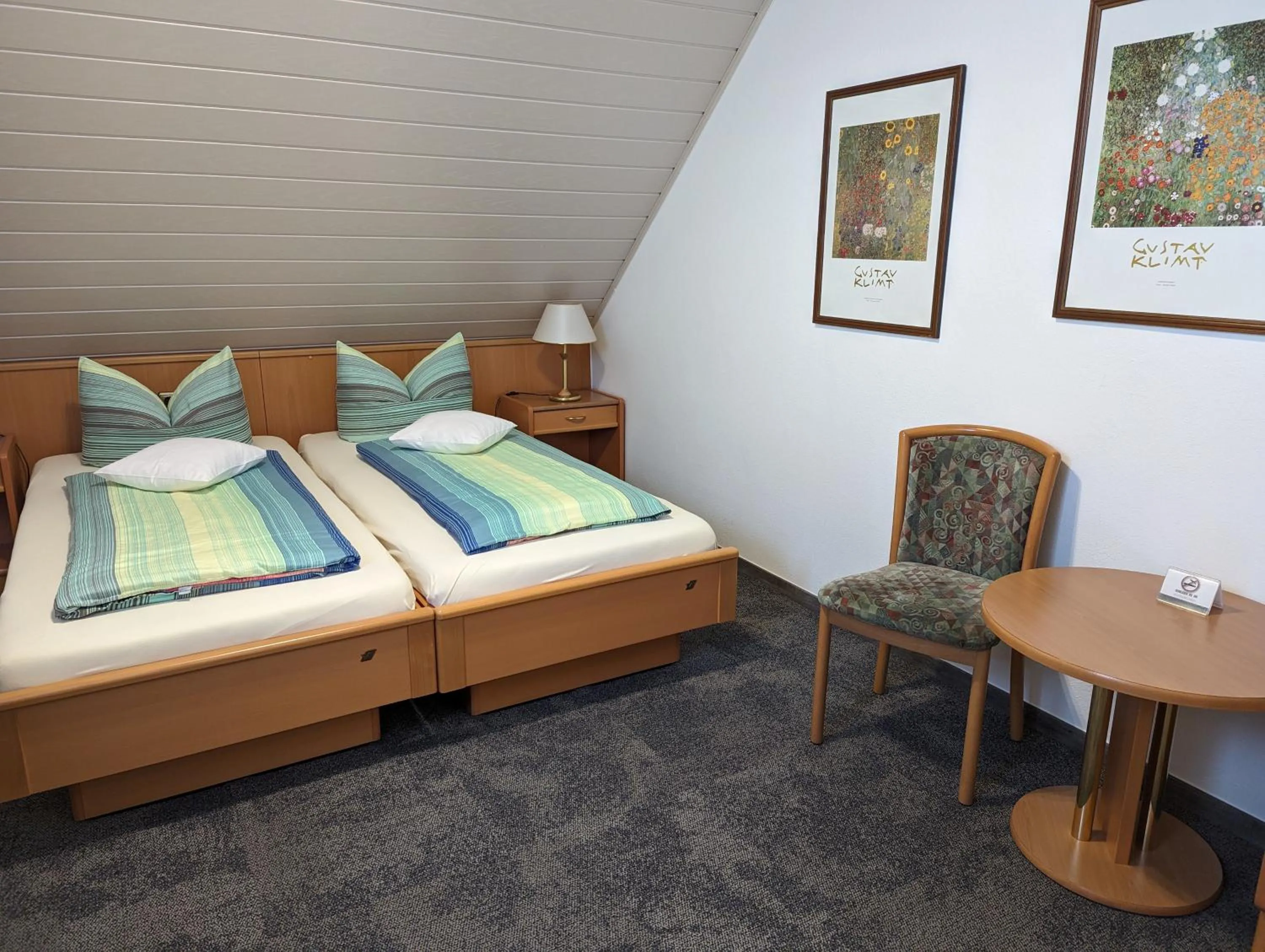 Photo of the whole room, Bed in Zum Schwarzen Bären